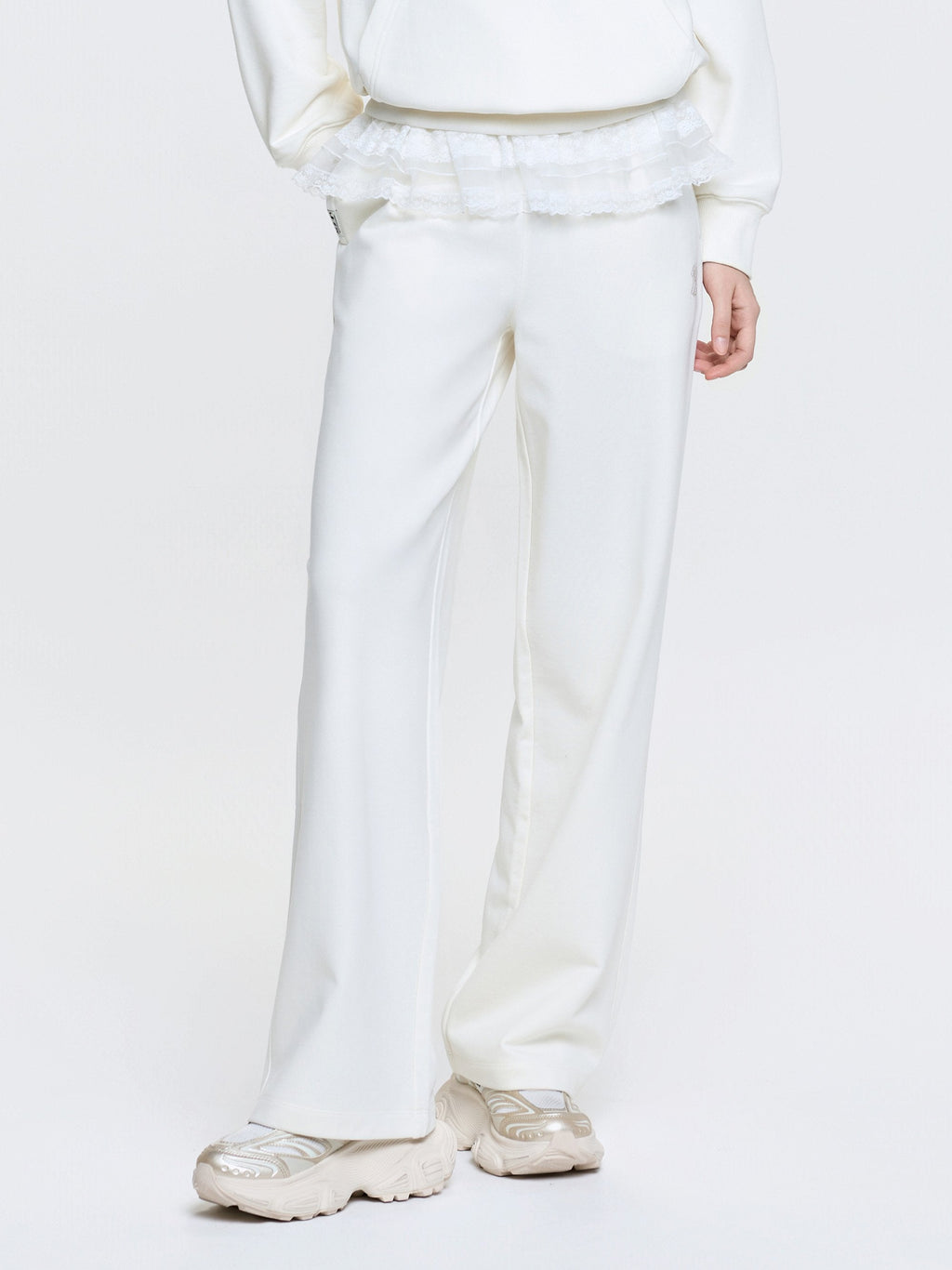 [mlb korea] Women's Basic Lace Ruffle Semi Wide Pants