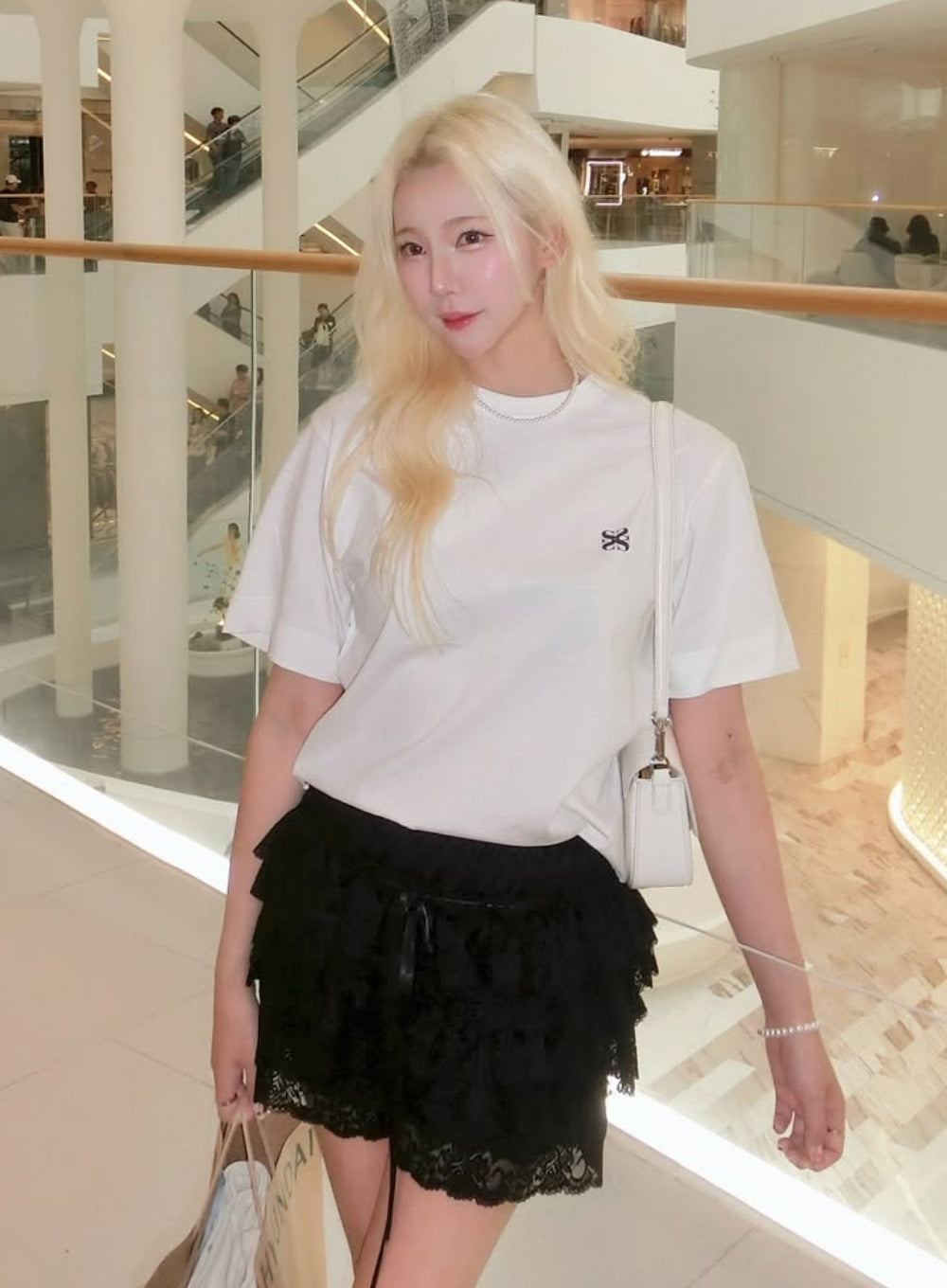 [satur] Small Logo Print T-Shirt (2 COLOR)