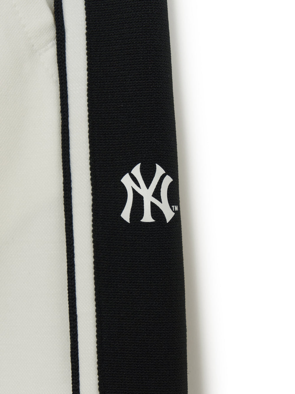 MLB Korea Basic Small Logo 9In Track Shorts