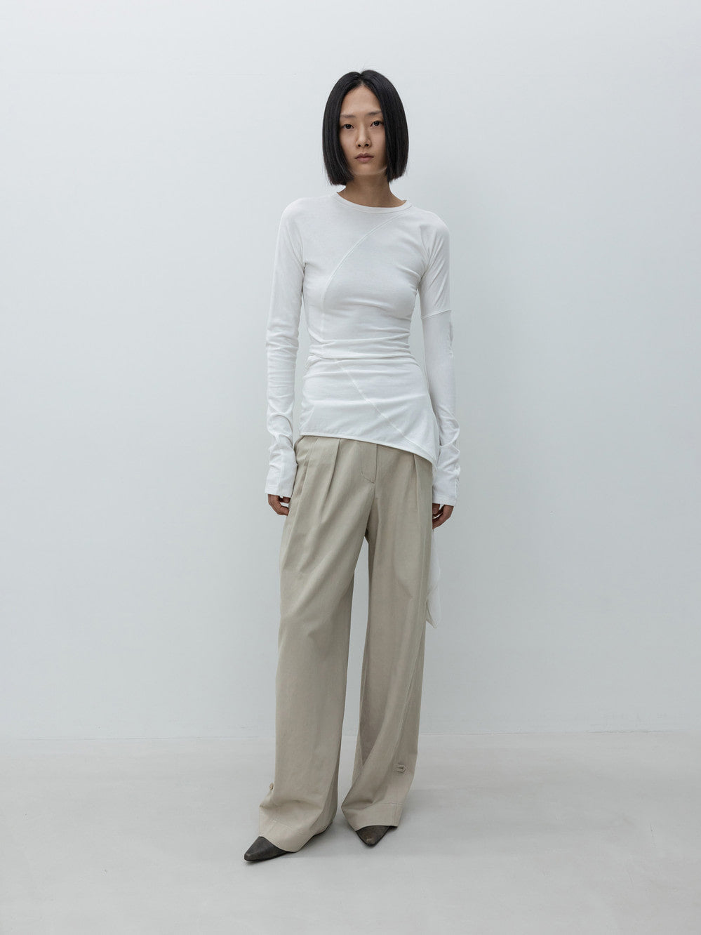 Low Classic Washed Cotton Wide Two-Tuck Pants Beige