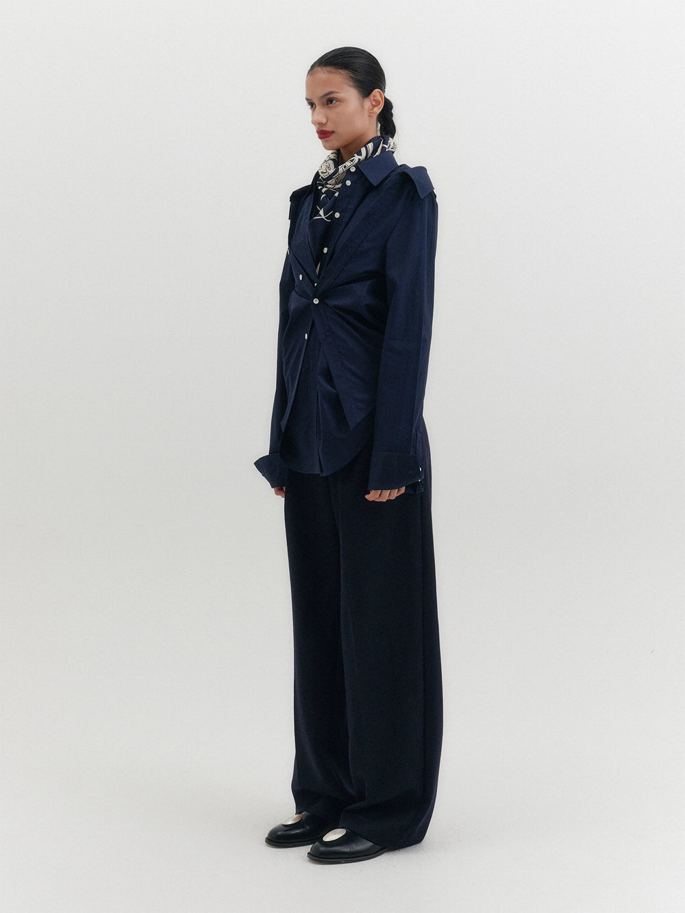 EENK Pintuck Relaxed Pants - Black