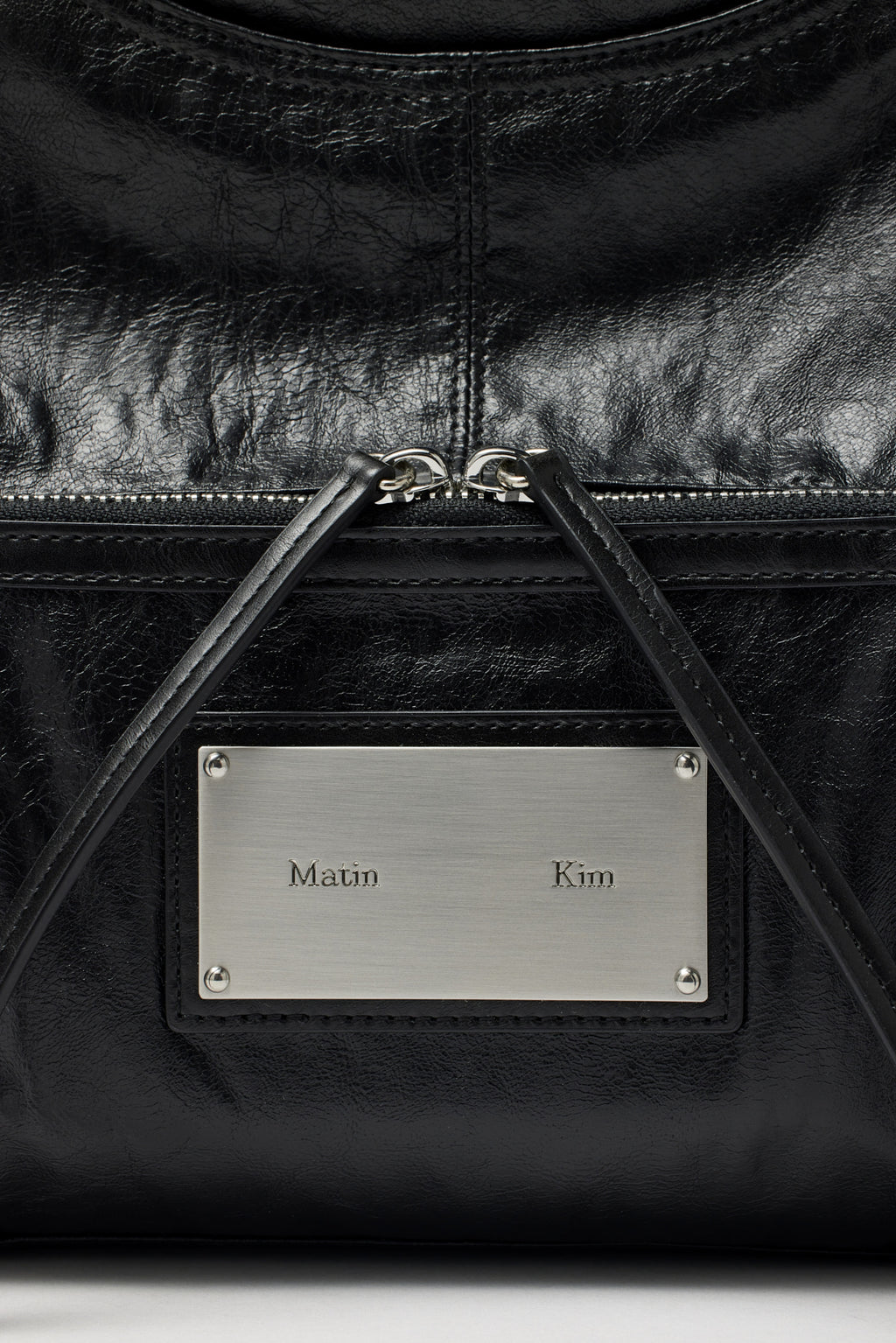 [matinkim] TWO WAY STRAP SQUARE BAG IN BLACK