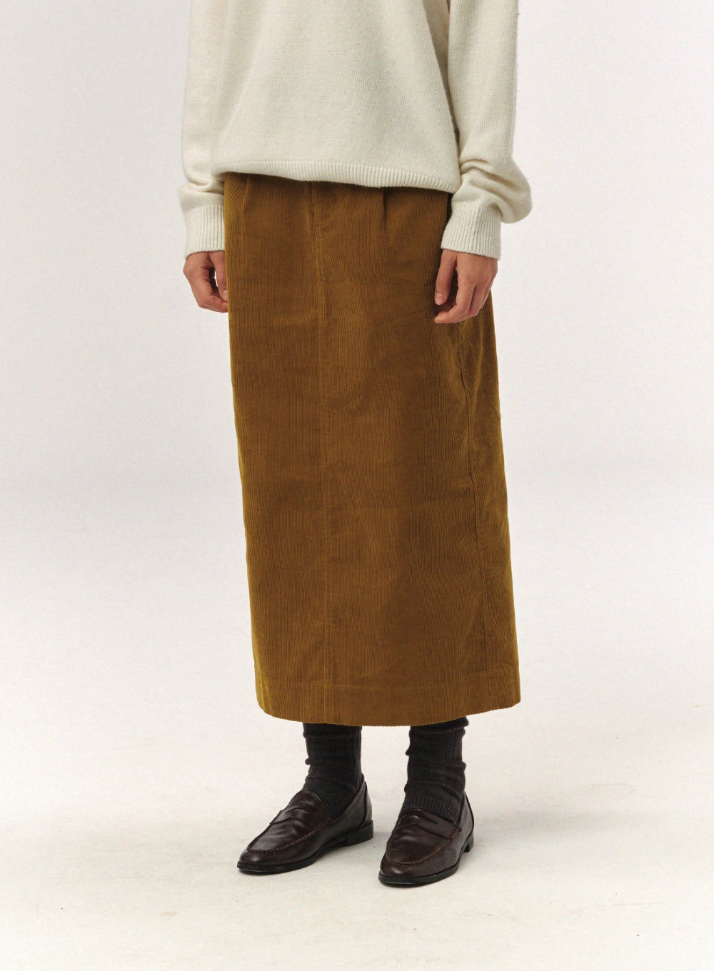 [satur] (W) Corduroy Long Skirt - Olive Green