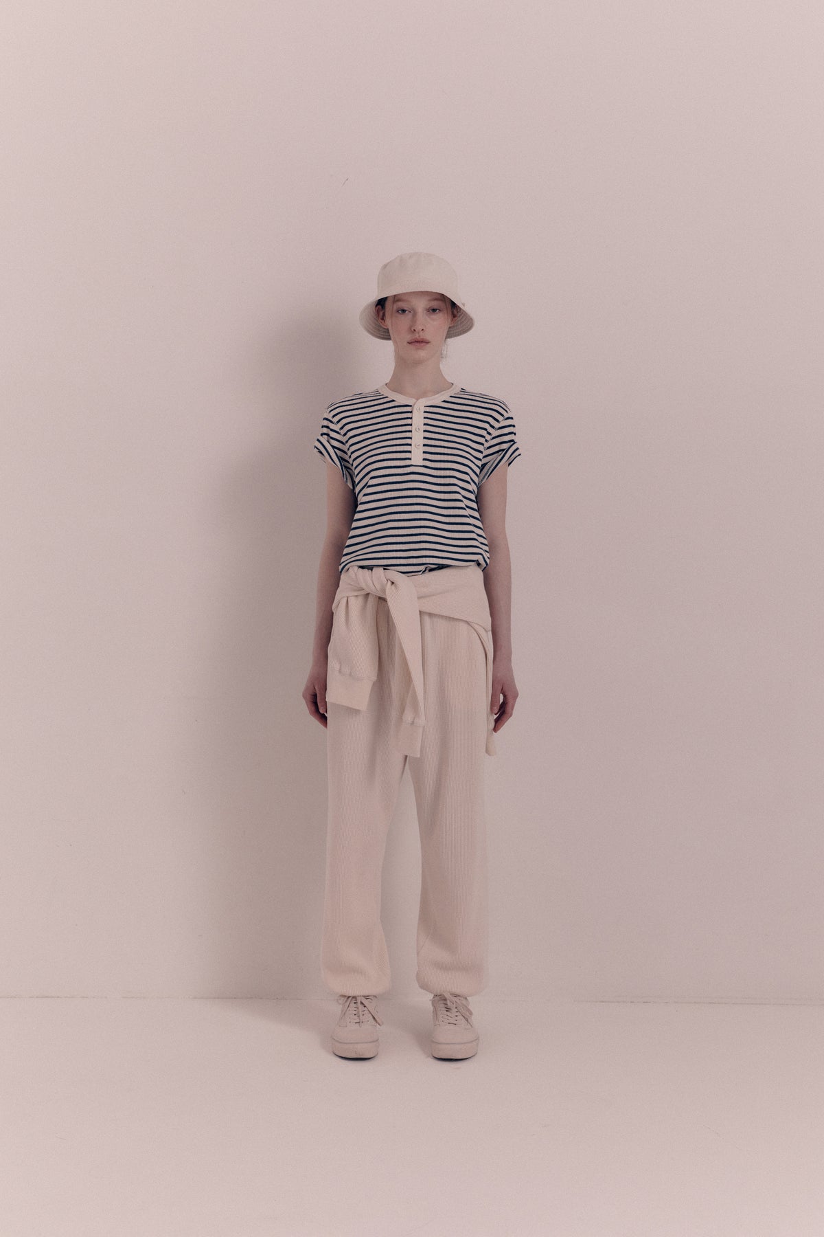 Nothing Written Traveller cotton hat (Ivory)