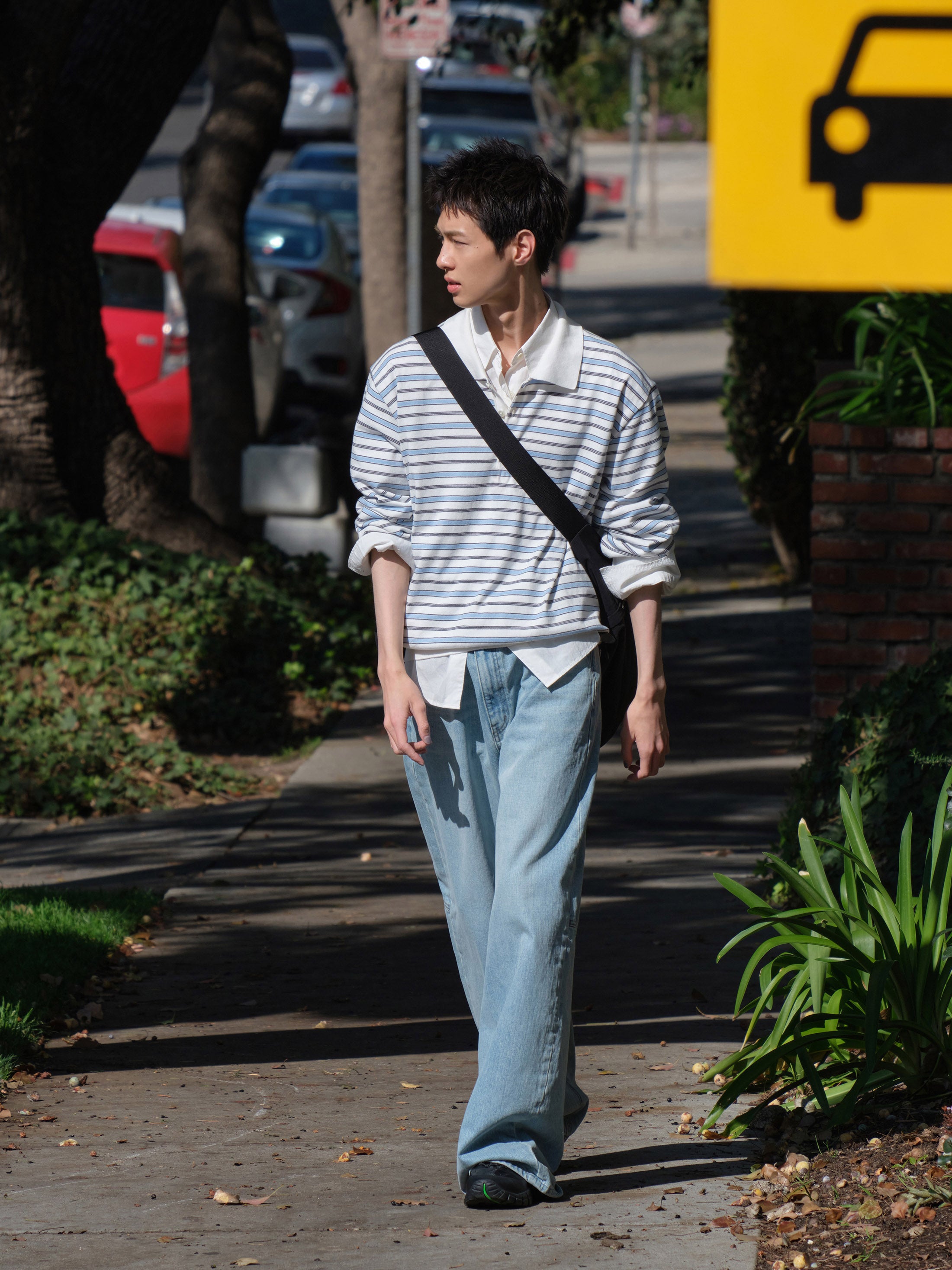 Low Classic Striped Open Collar Sweater Ivory Stripe