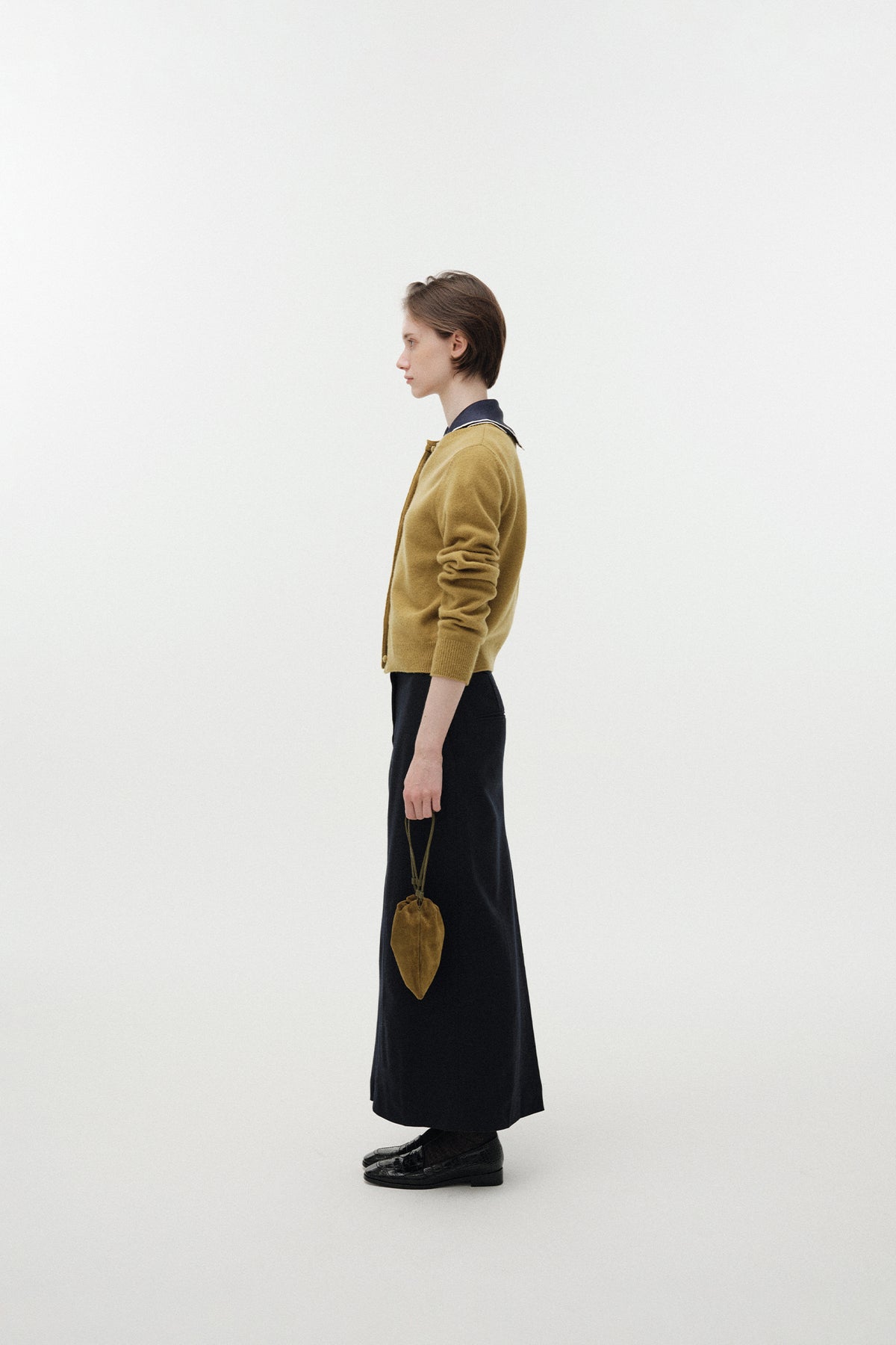 Nothing Written Diene round cardigan (Olive)