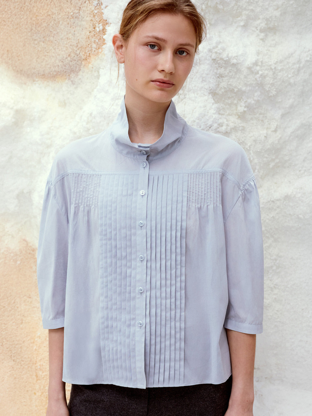 Low Classic High Neck Pintuck Blouse Light Blue