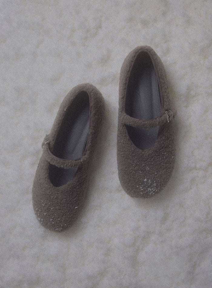 Mango Maniplease Yonni Mary Jane Grey Boucle