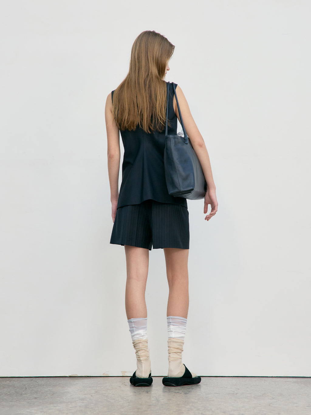 [Low Classic] Waist Point Wool Vest_Black