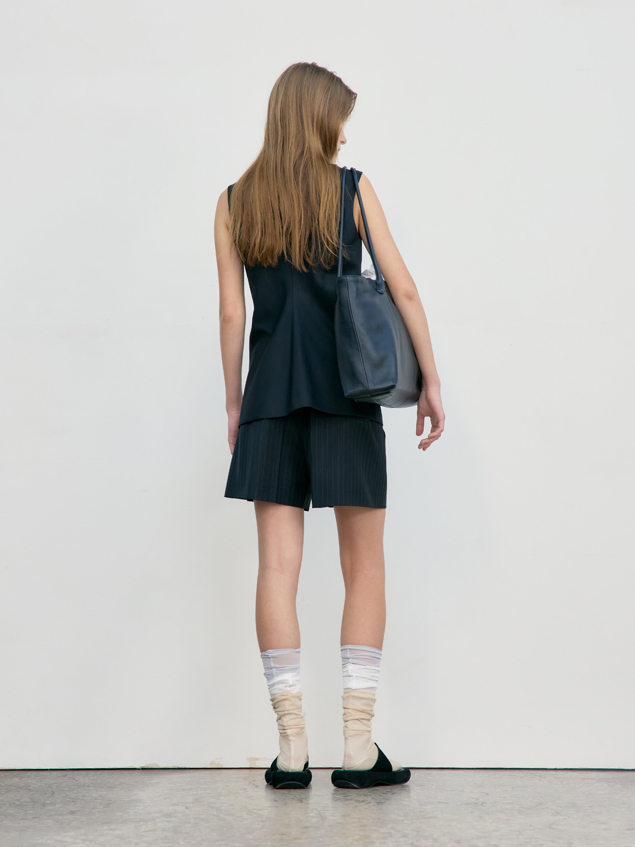[Low Classic] Waist Point Wool Vest_Black
