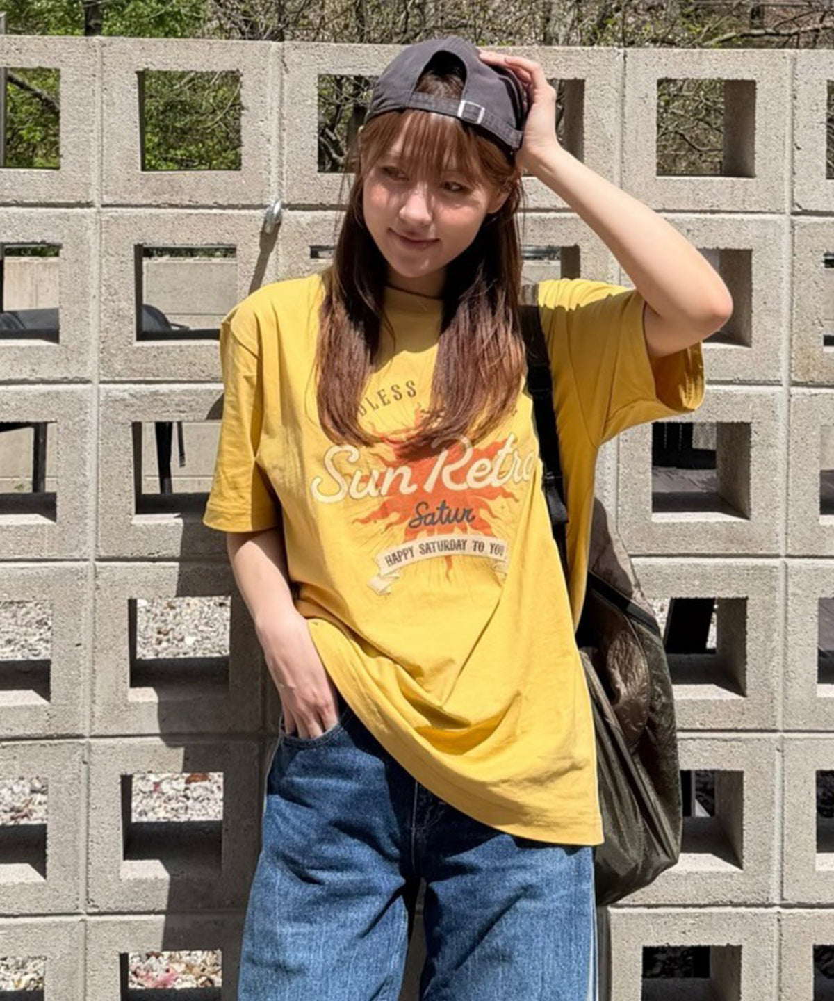 Satur New Sun Retro Graphic T-Shirt - Yellow