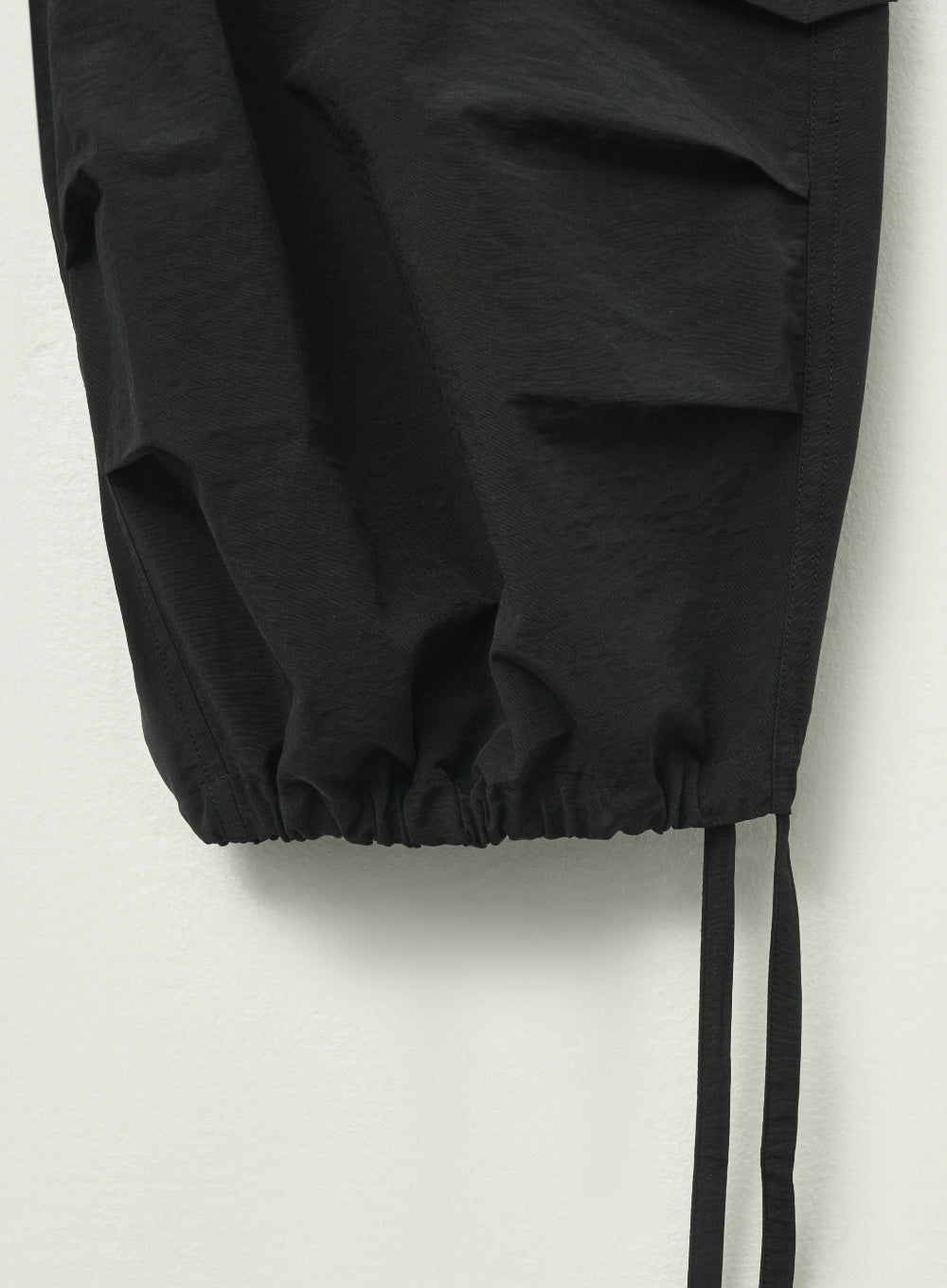 [satur] Nylon Parachute Shorts - Black