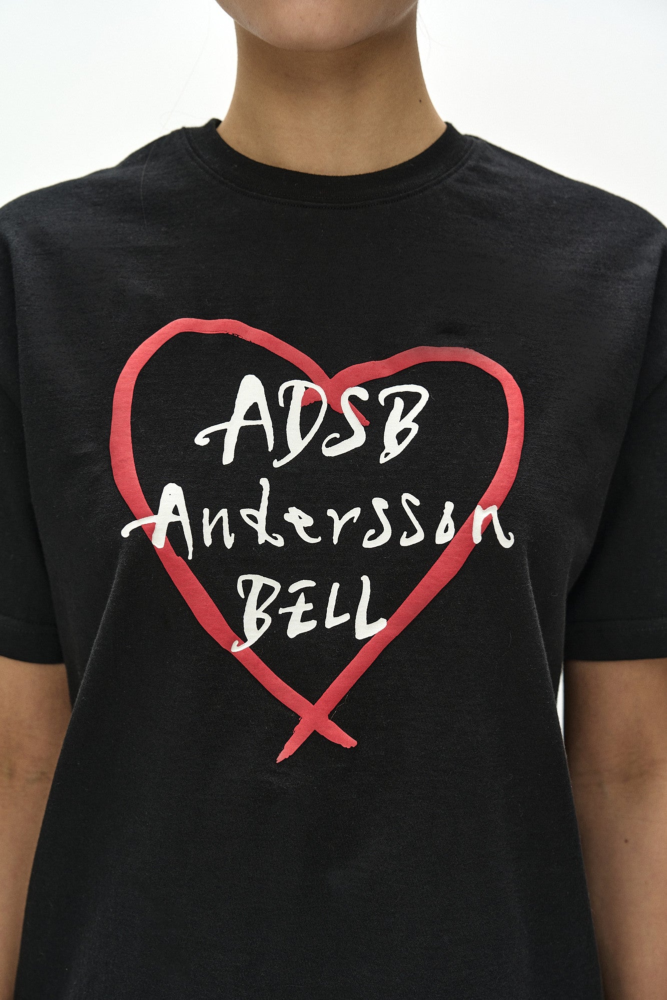 Andersson Bell Unisex Heart Kelly Logo T-Shirt