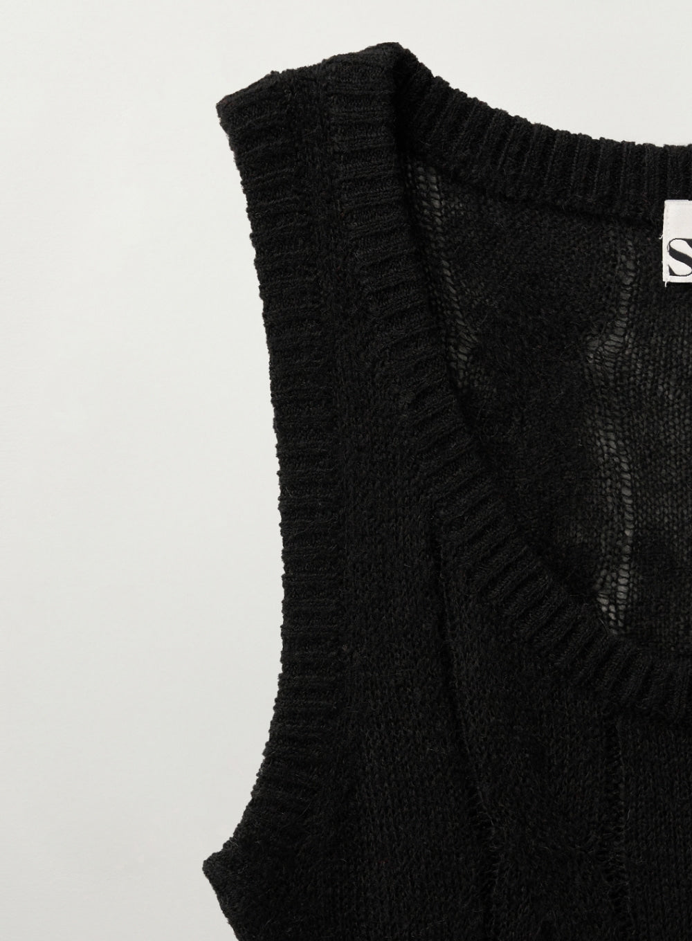 [satur] (W) Mohair Crop Knit Vest - Black