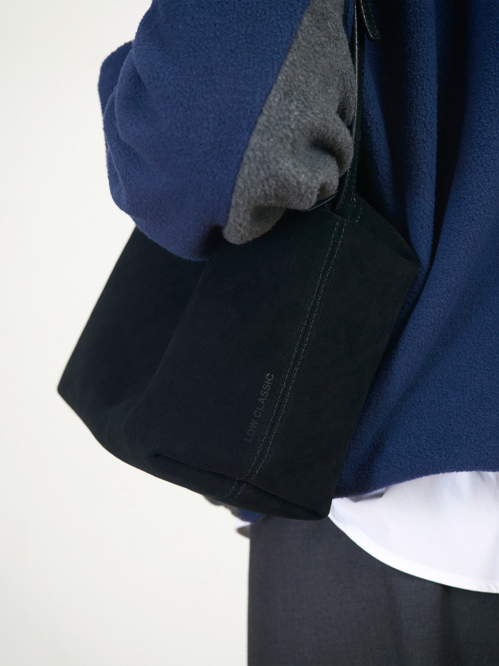 Low Classic Suede Caramel Box Bag - Black
