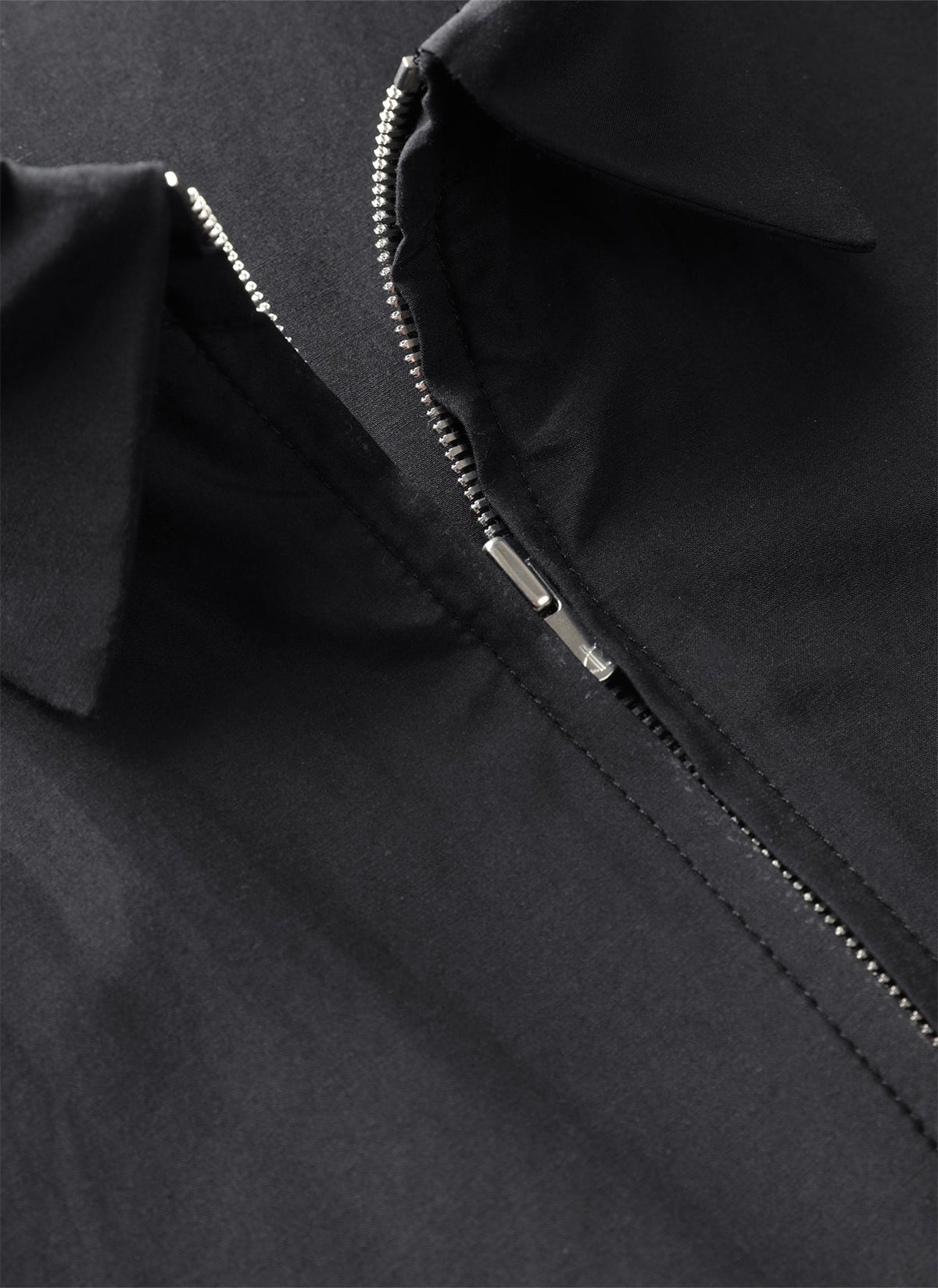 Post_Archive_Faction 8.0 Half Shirt Light (Black)