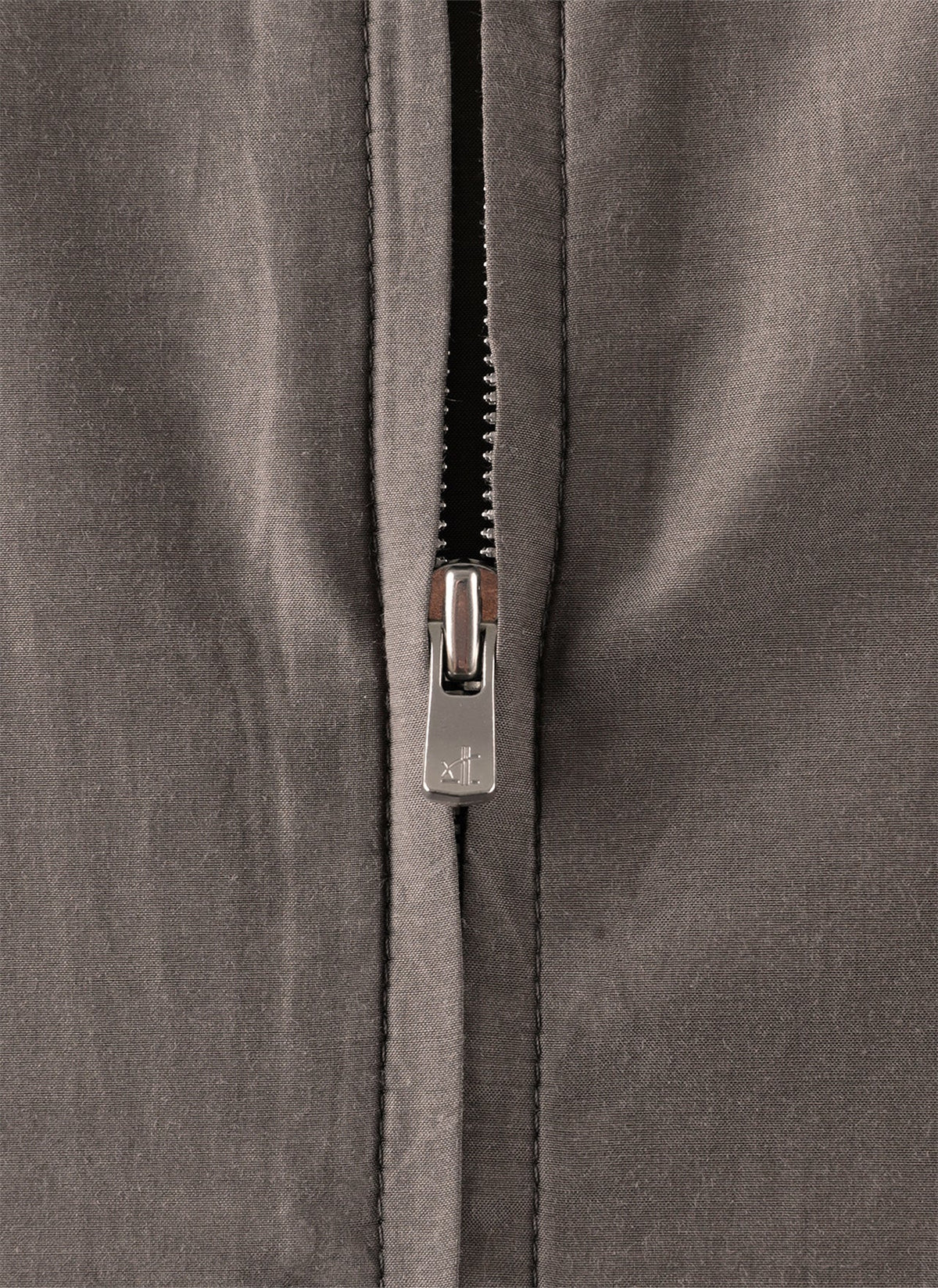 Post_Archive_Faction 8.0 Half Shirt Light (Brown)