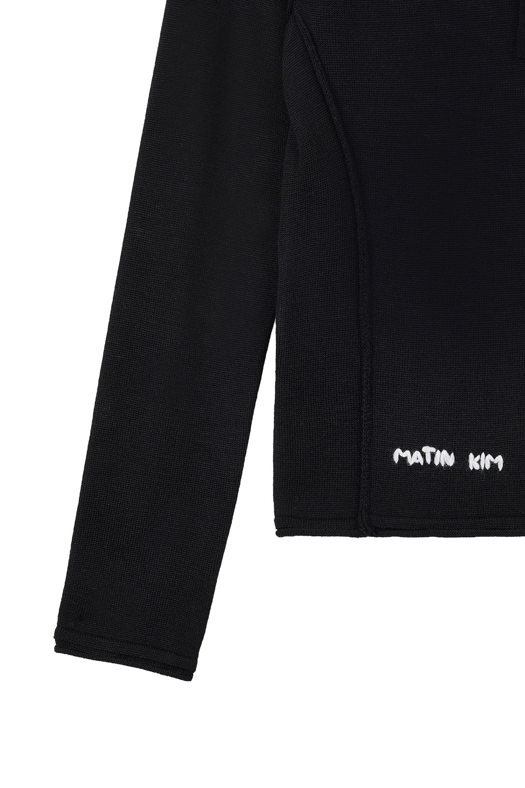 [matinkim] BUTTON HOODY RAGLAN KNIT TOP IN BLACK