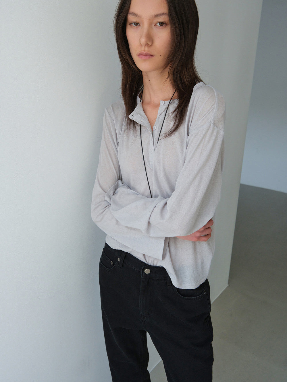 Low Classic Henley Neck Cotton Long Sleeve T-Shirt Light Grey