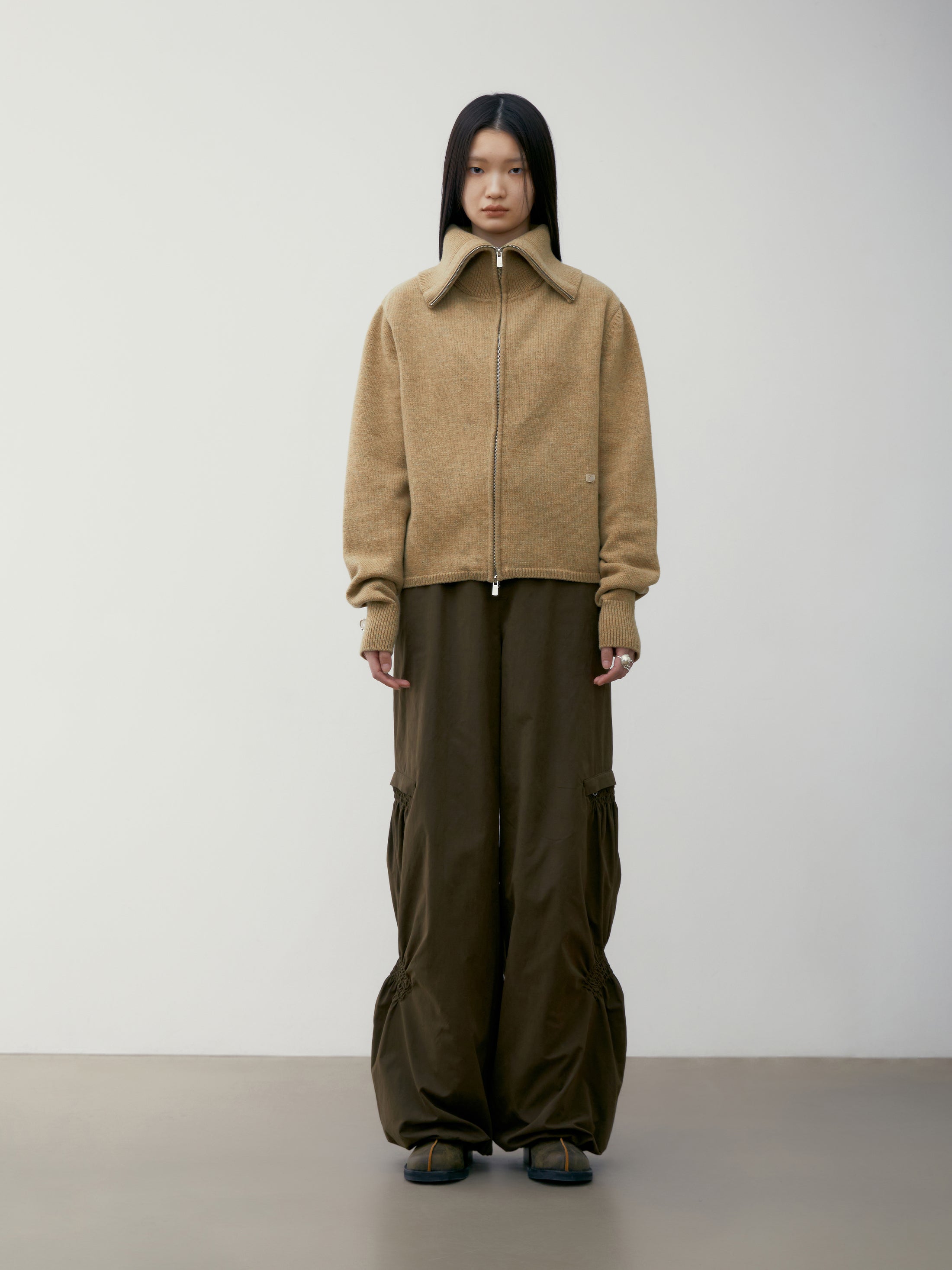 [low_classic] FULL ZIP-UP KNIT TOP
MUSTARD