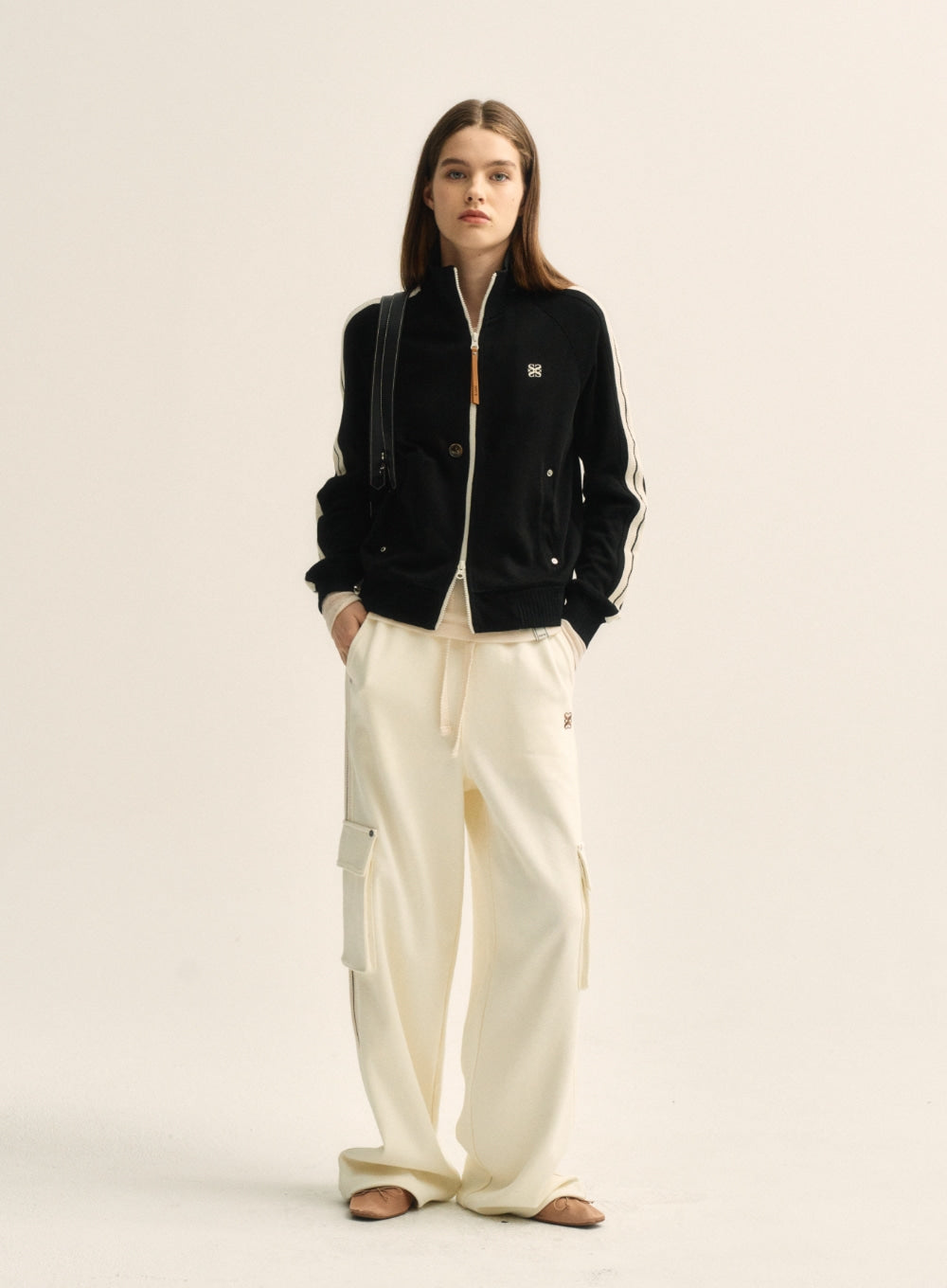 [satur] Zip Core 3-Way Sling Bag - Ivory Black