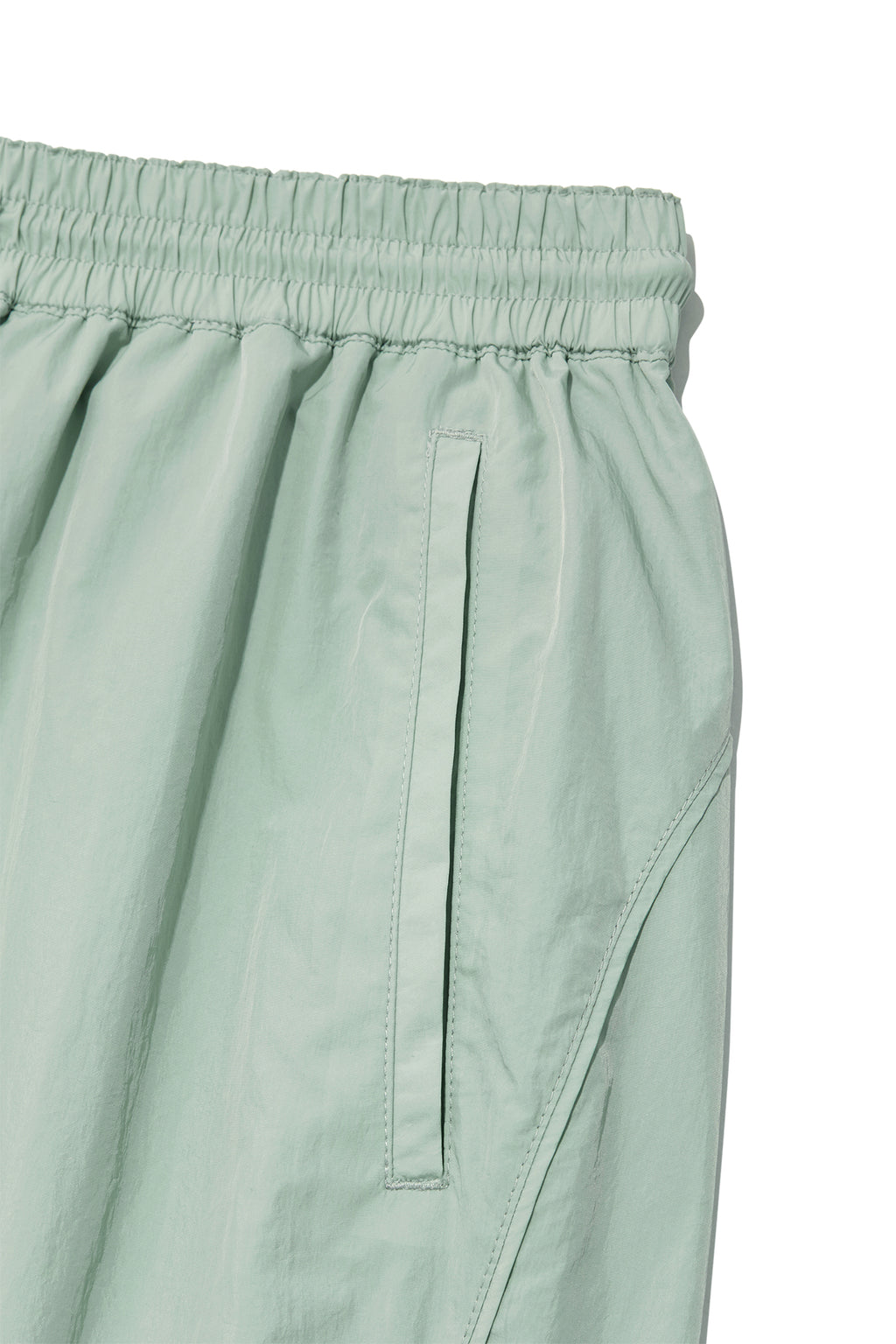 [matinkim] Mesh Nylon Shorts For Men IN Mint