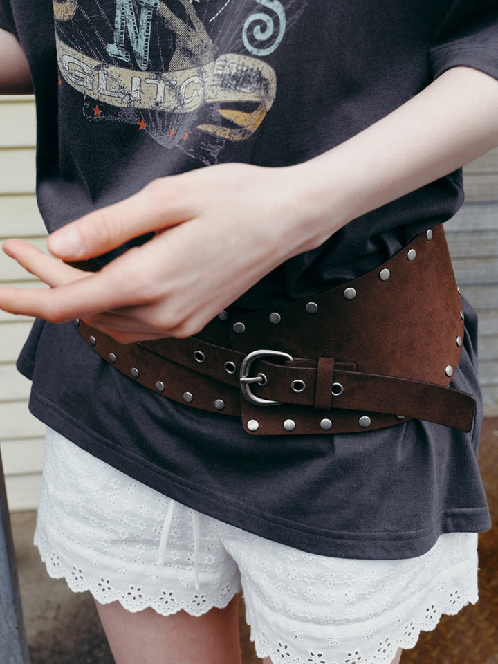 Raive Wide Stud Belt