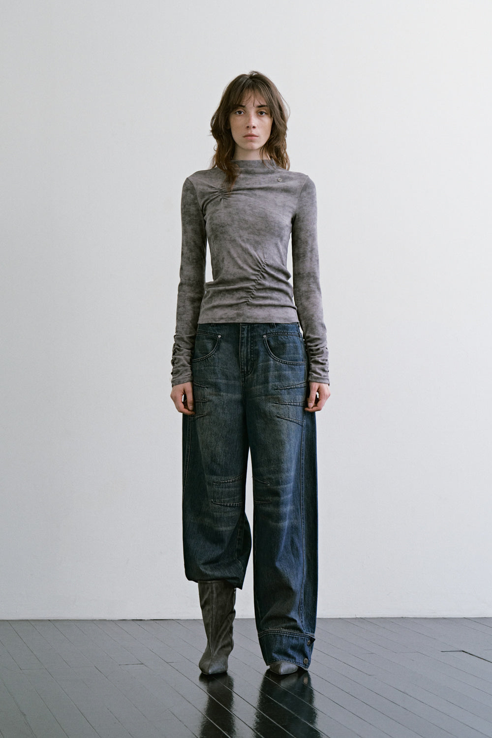 Treemingbird Blurry Print Mock Neck Top Gray