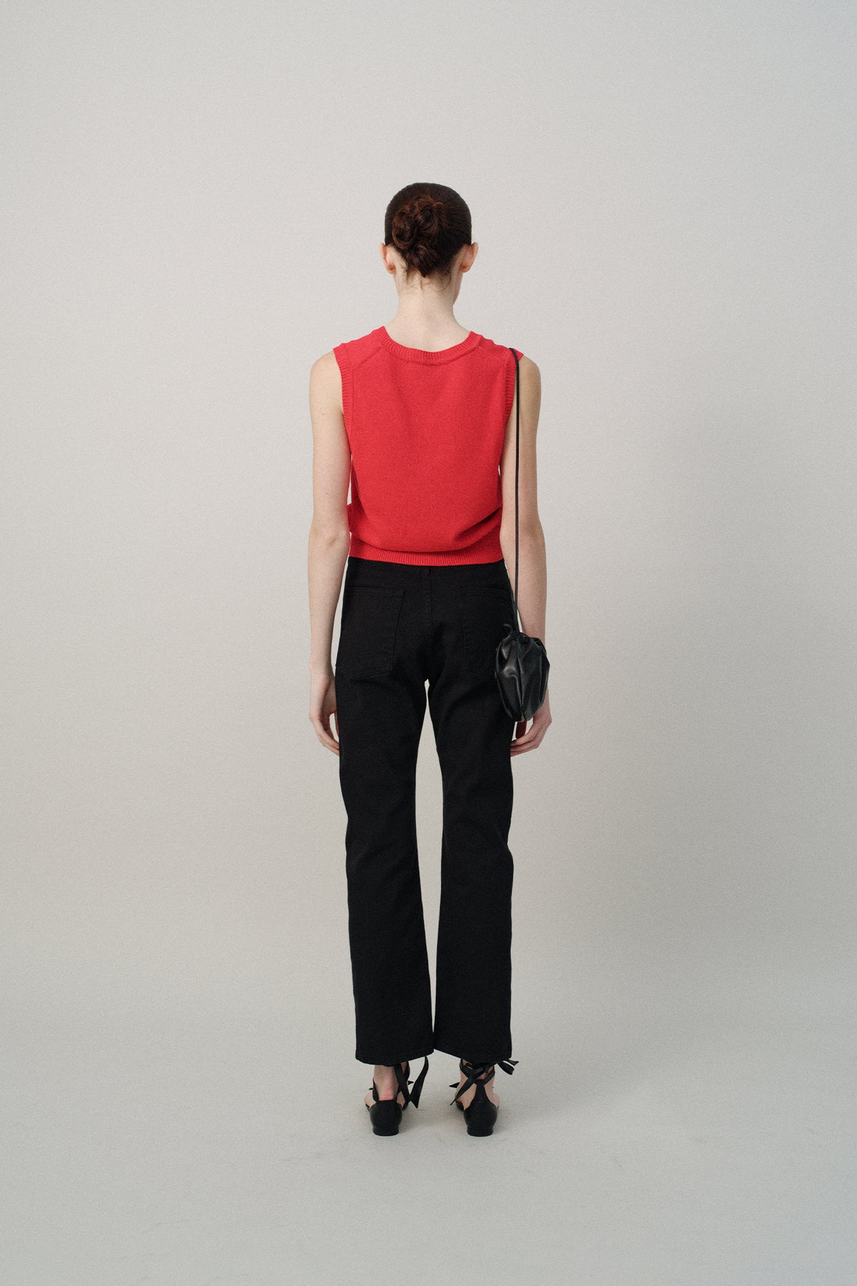 Nothing Written Basic v-neck slipover (Red)