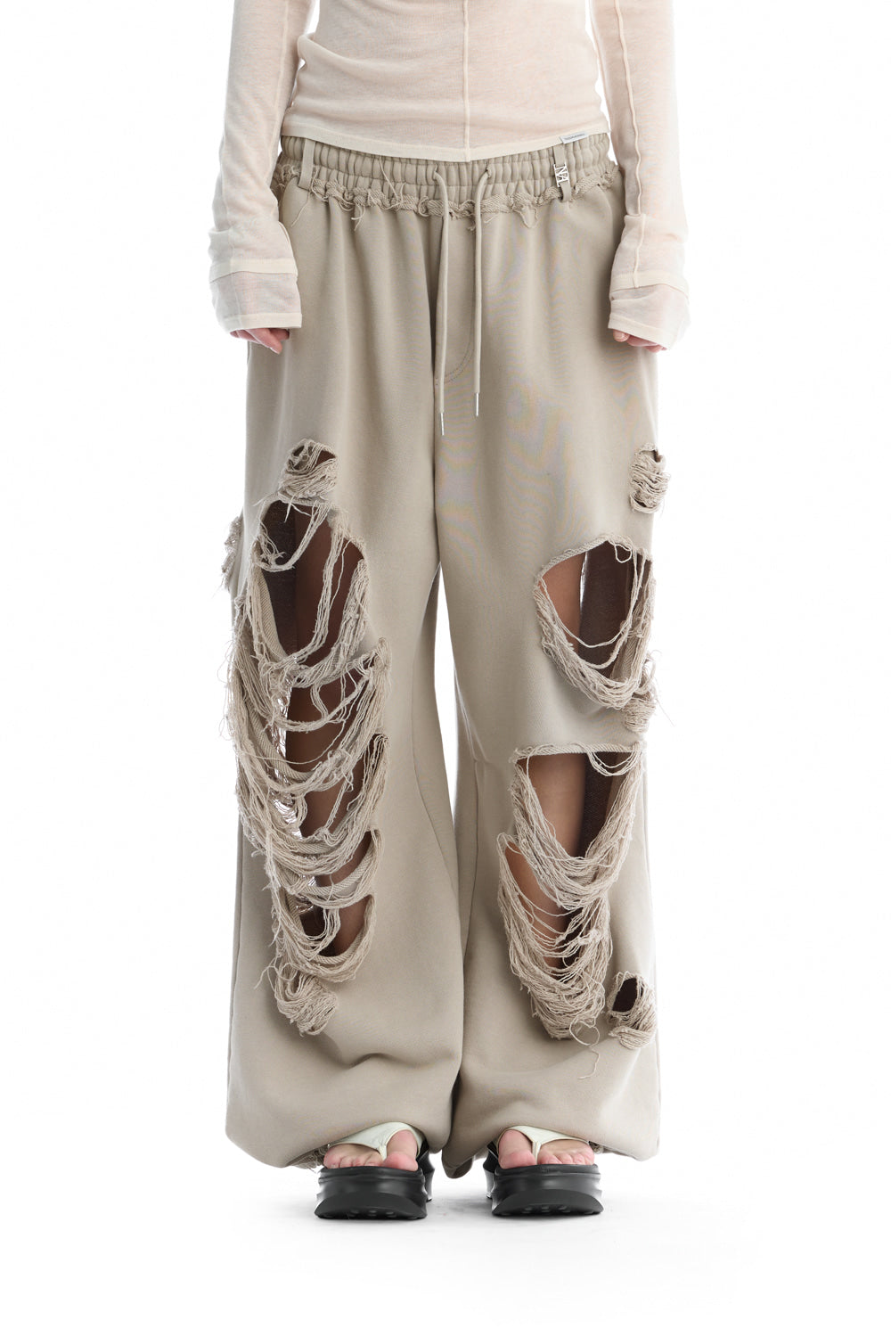 Treemingbird Scratch Damage Wide Sweat Pants Beige