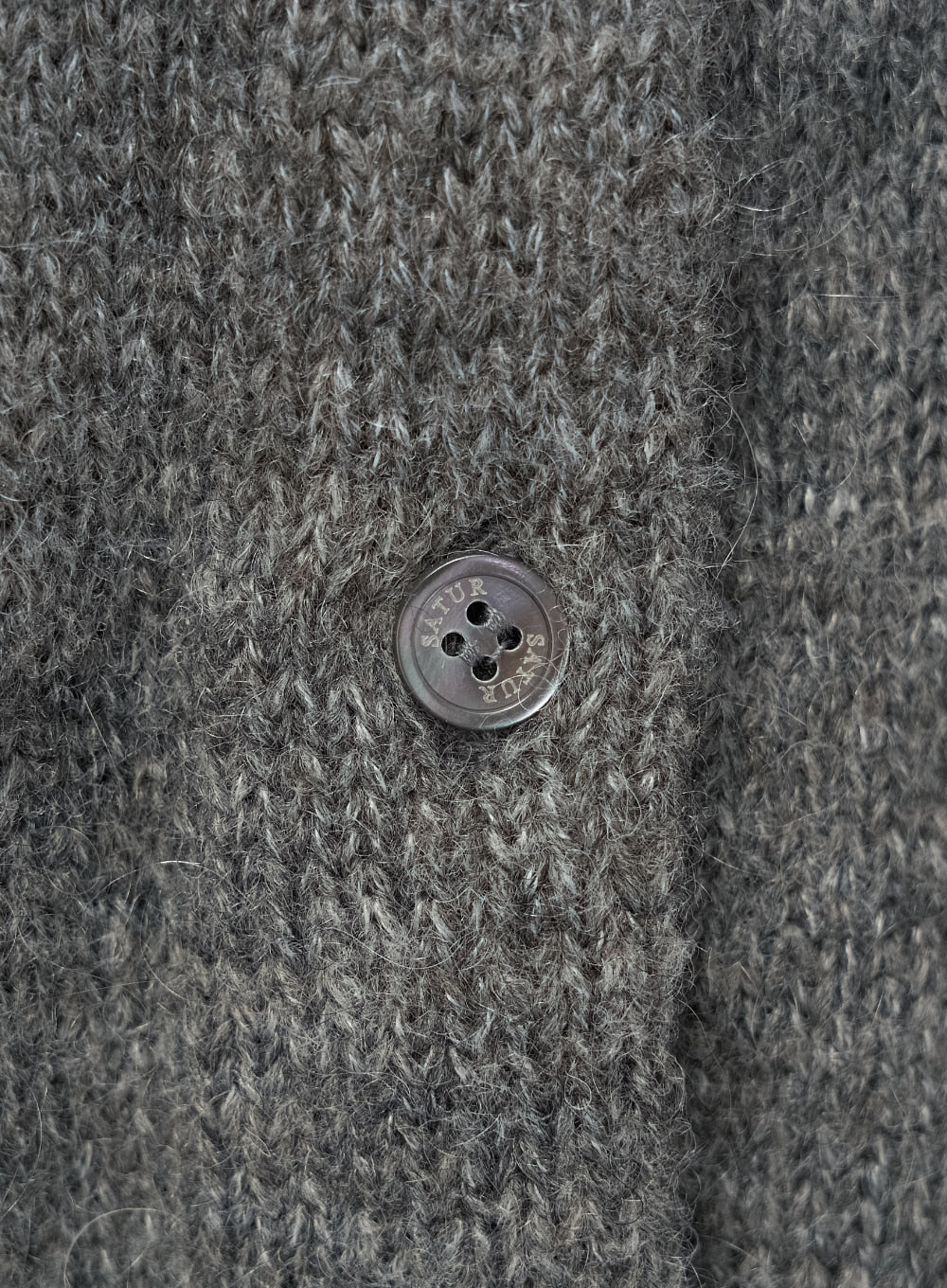 [satur] (W) Nordic Reverse Knit Cardigan - Charcoal