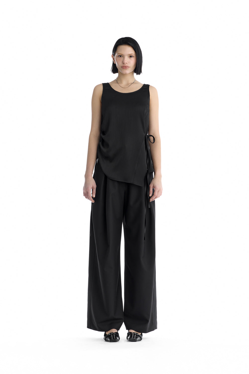 Treemingbird Satin Side-Drawstring Sleeveless Top Black
