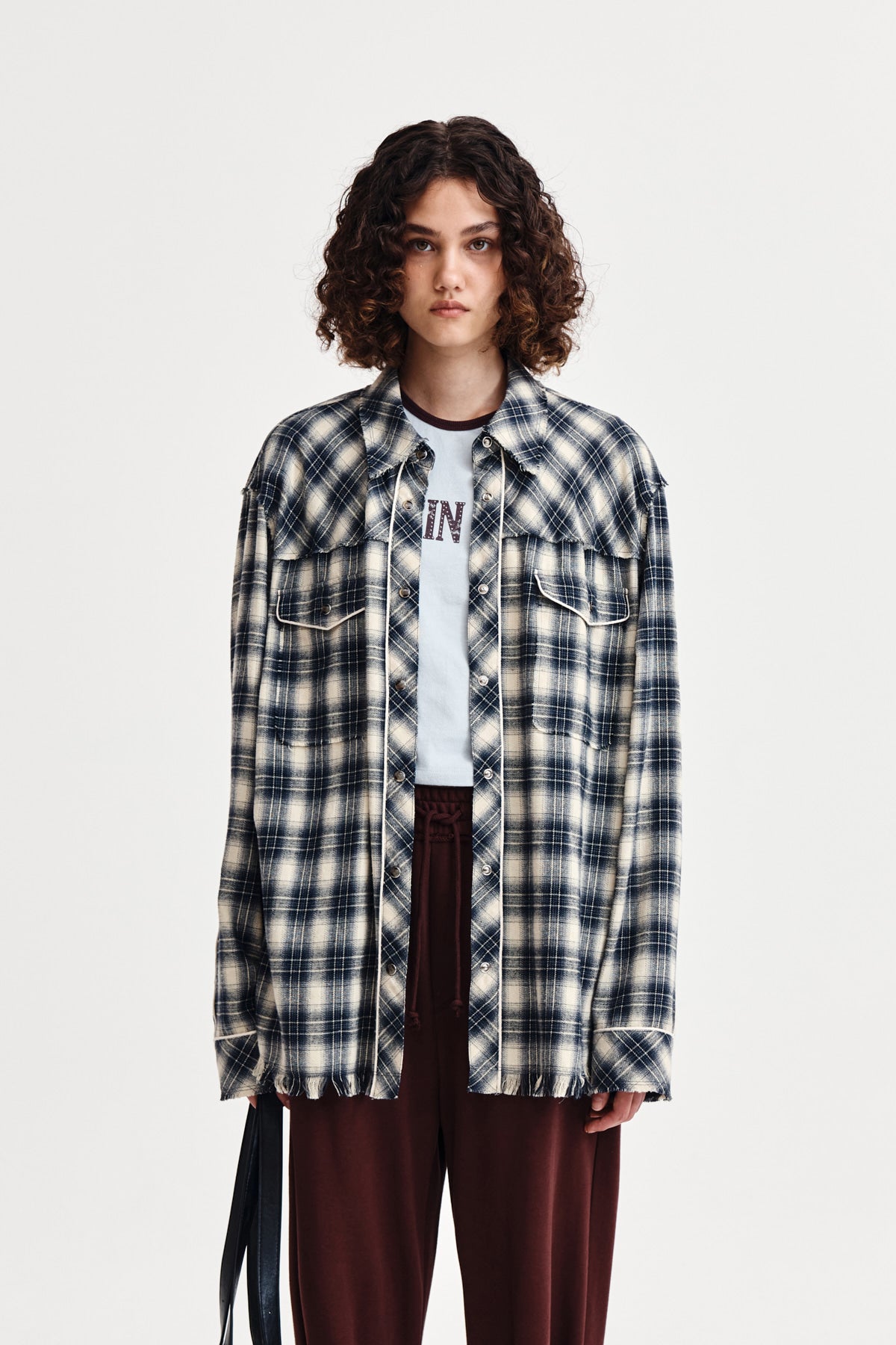 [matinkim] CHECK FLANNEL POCKET SHIRT IN NAVY