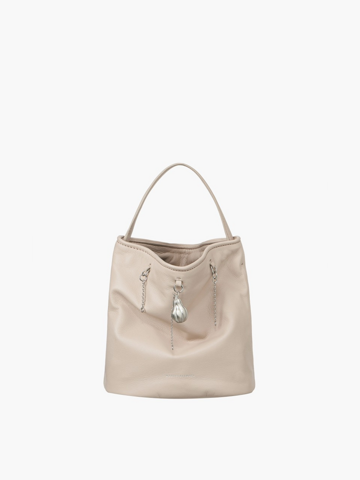 MARGESHERWOOD Wired Bucket almond milk airy nappa