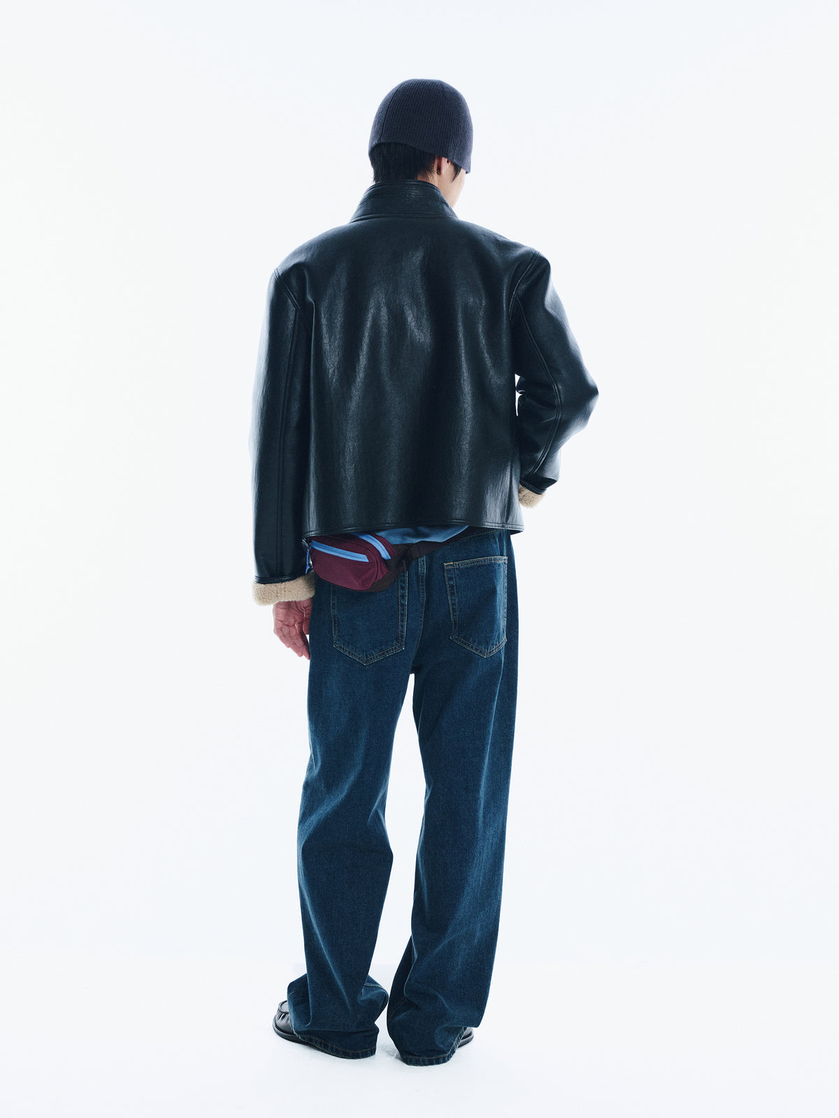 Low Classic Shearing Artificial Leather Short Jacket Black