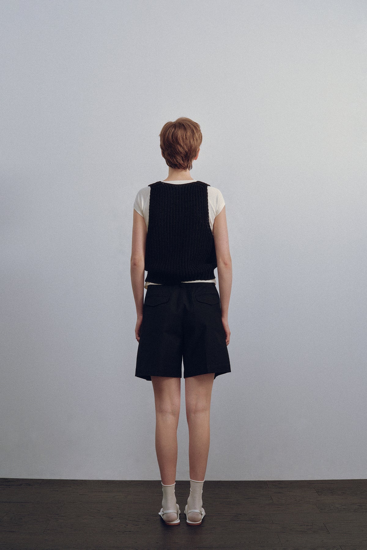 Nothing Written Double tuck wide short (Black)