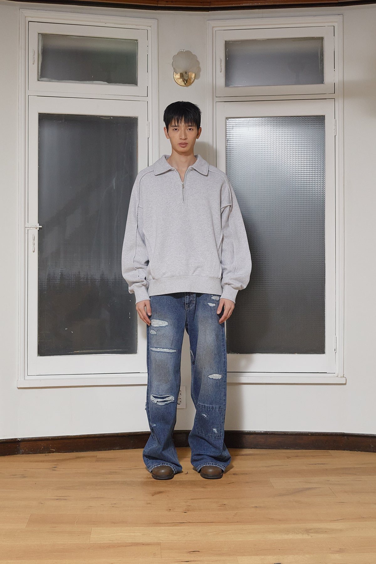 [matinkim] BACK LOGO HALF ZIP SWEATSHIRT FOR MEN IN GREY
