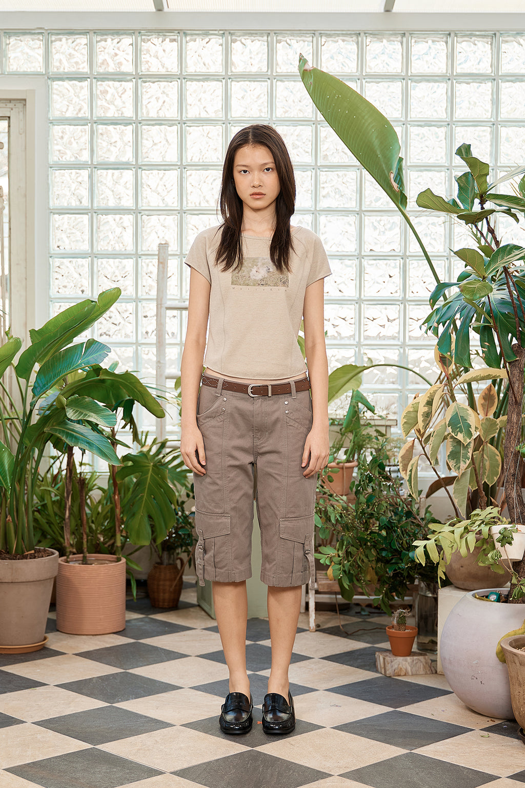 [matinkim] RABBIT PRINTING RAGLAN SLIM TOP IN BEIGE