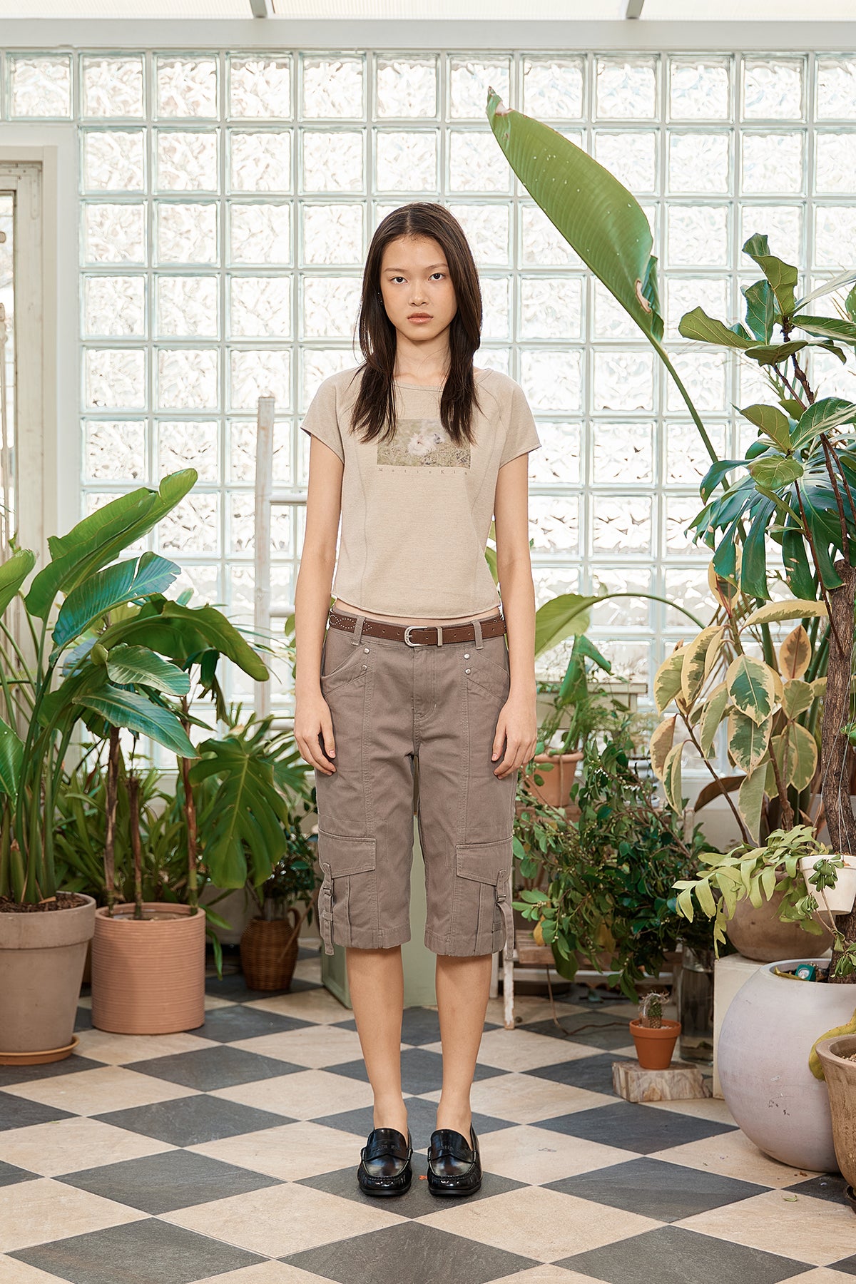 [matinkim] RABBIT PRINTING RAGLAN SLIM TOP IN BEIGE