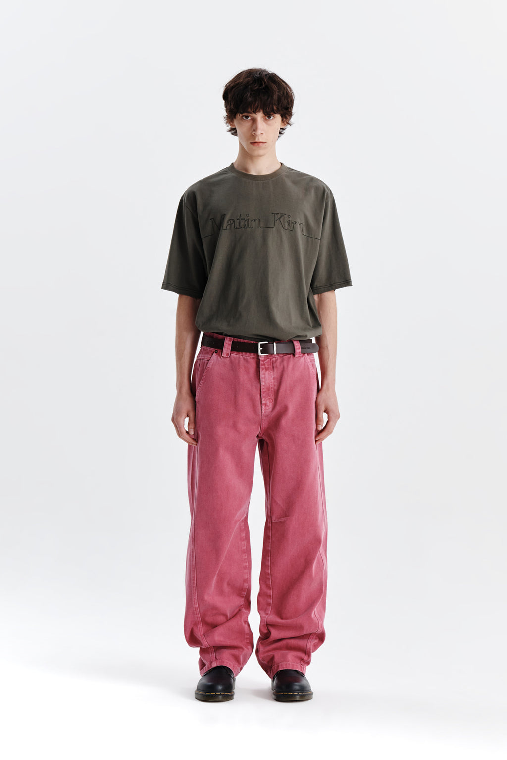 [matinkim] SIDE POINT COLOR DENIM PANTS FOR MEN IN PINK