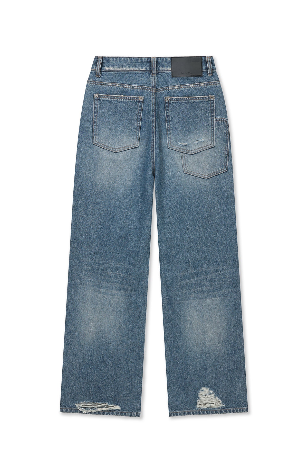 [matinkim] BACK POCKET PATCH DESTROYED DENIM PANTS IN BLUE