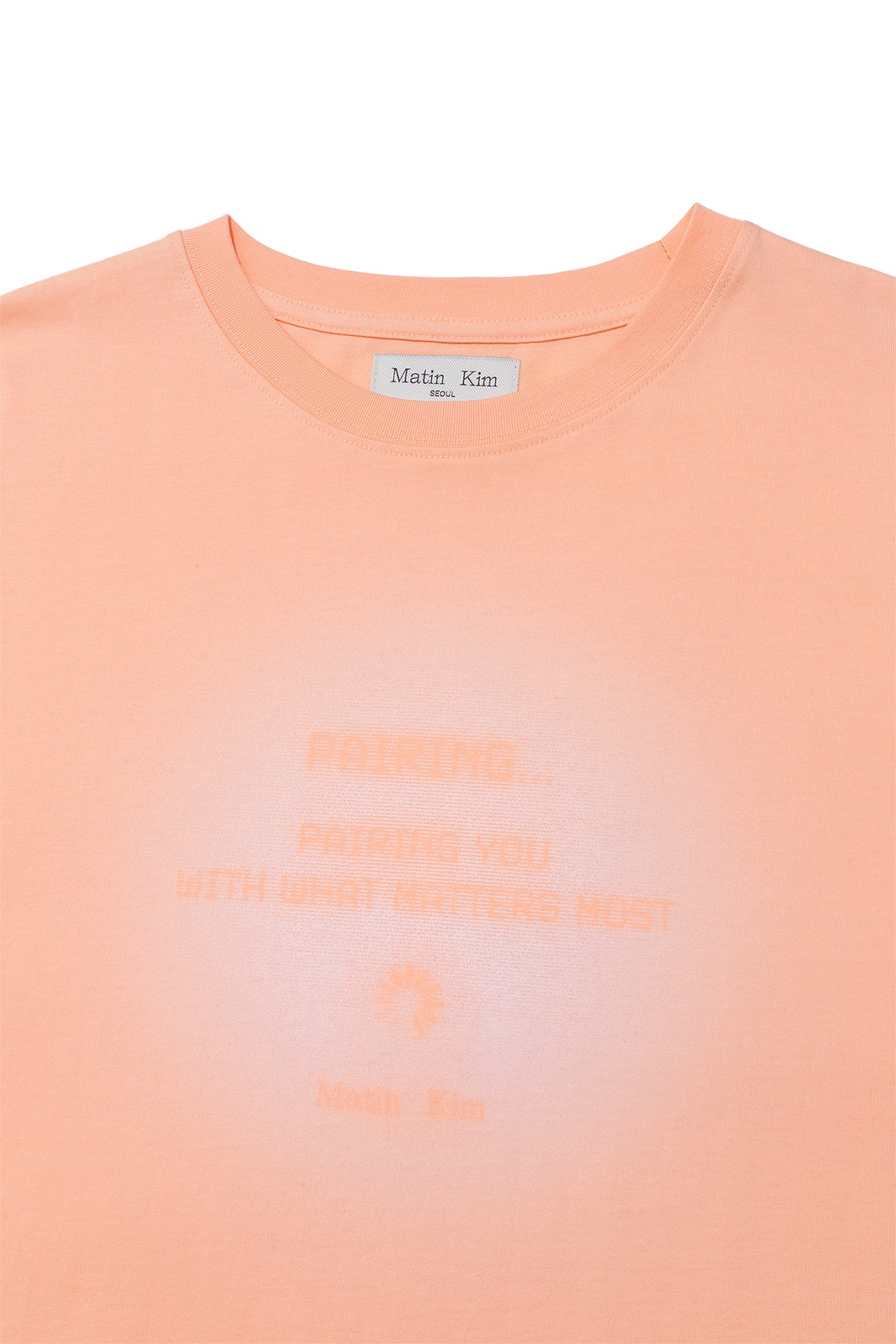 [matinkim] PAIRING LOGO PRINTING TOP FOR WOMEN IN PEACH