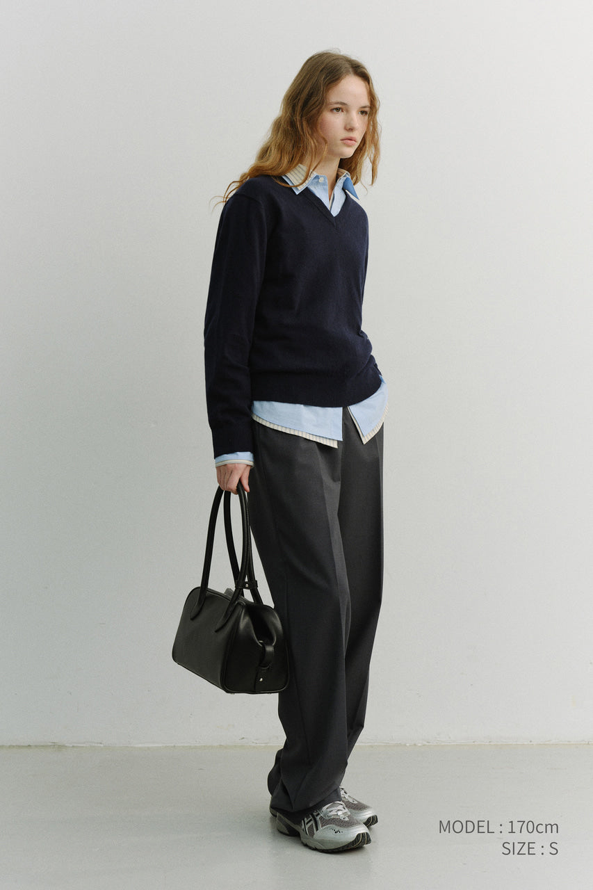 Dunst Unisex Soft V-Neck Sweater French Navy