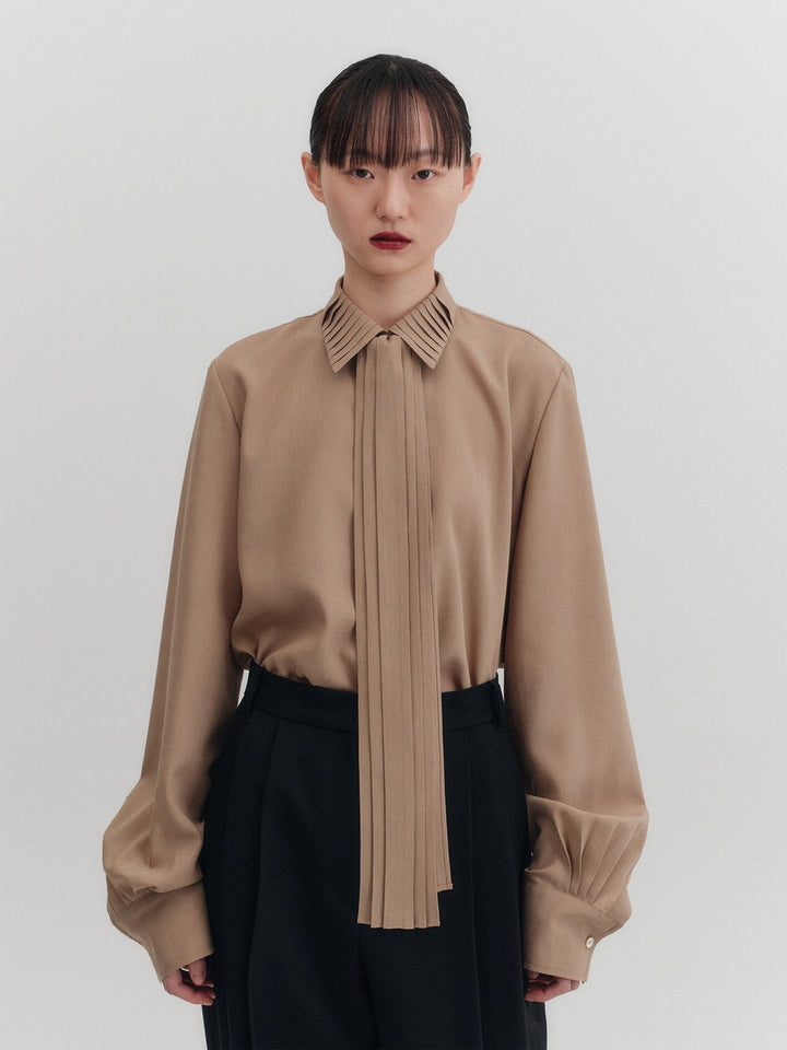 EENK Pleated Collar Tie Shirt - Beige