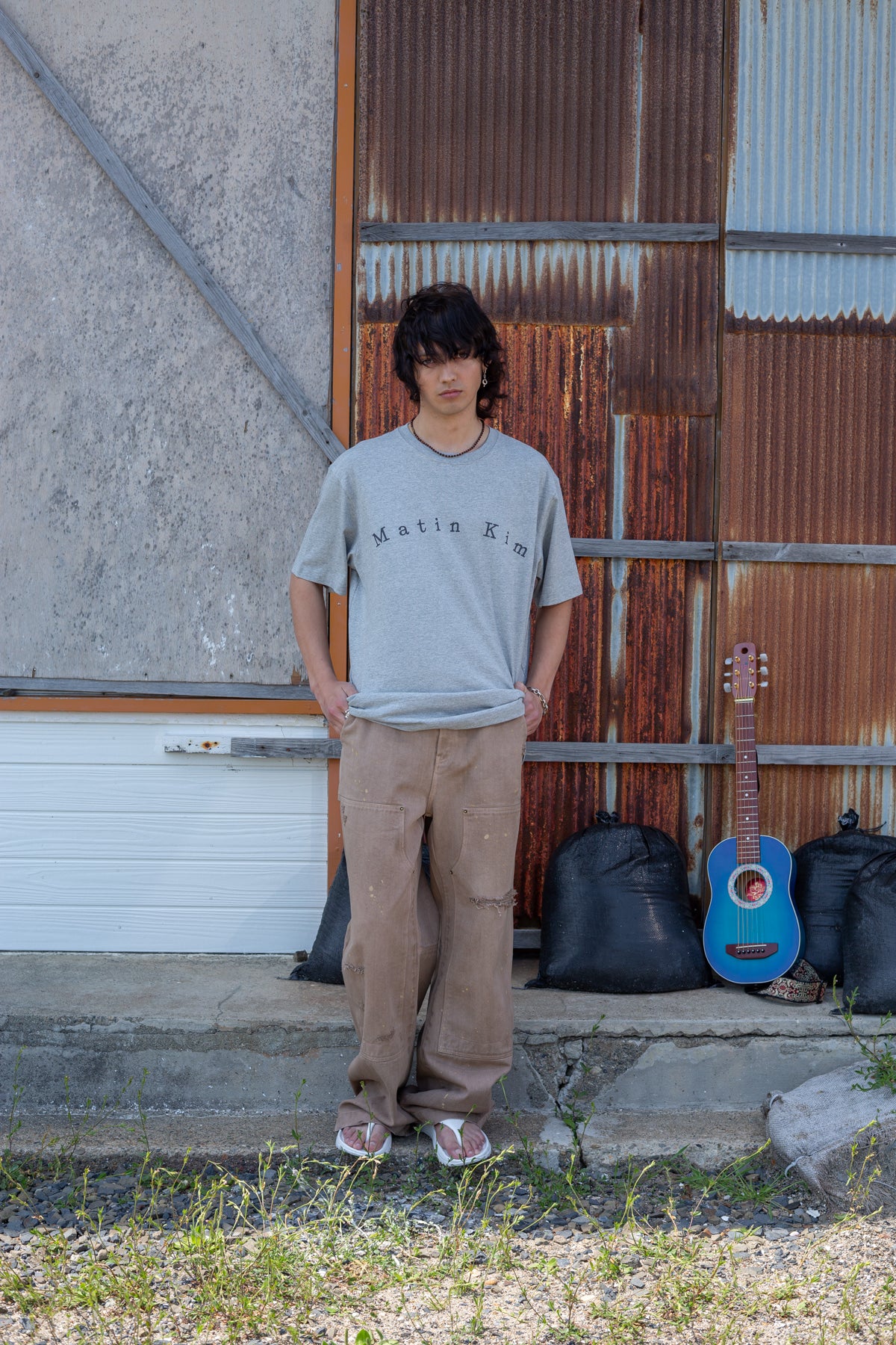 [matinkim] MINIMAL ARCH LOGO TOP FOR MEN IN GREY