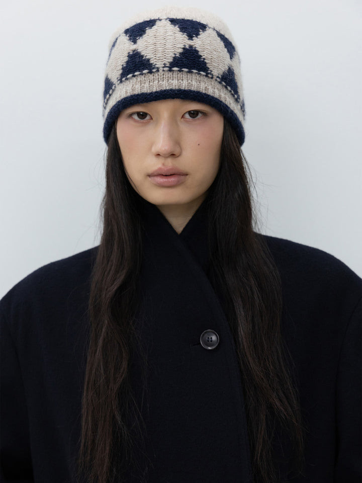 Low Classic Argyle Jacquard Knit Beanie Beige