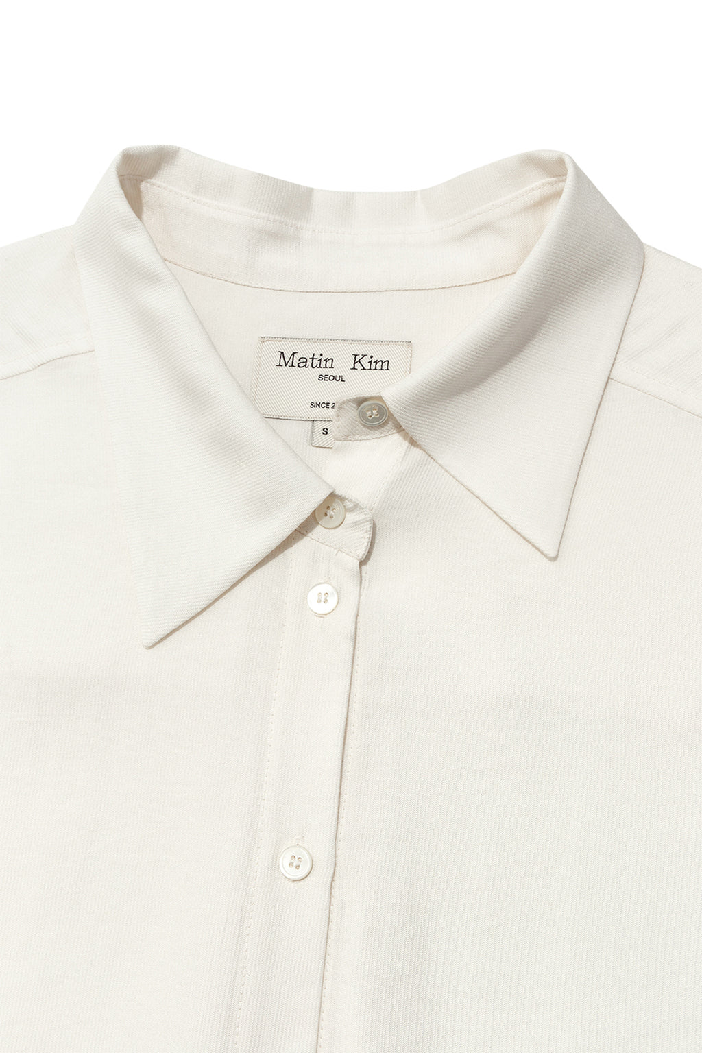 [matinkim] UNBALANCE COLLAR HALF SHIRT IN IVORY
