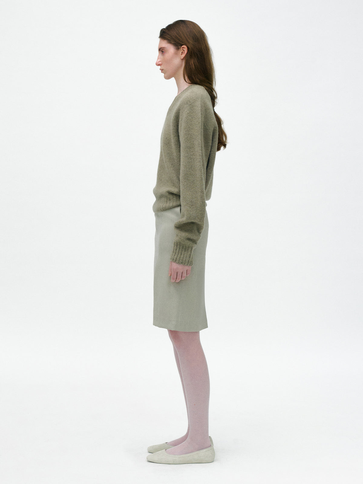 Nothing Written Miro v-neck pullover (Muted olive) (Pre-order, ships from Nov 6)