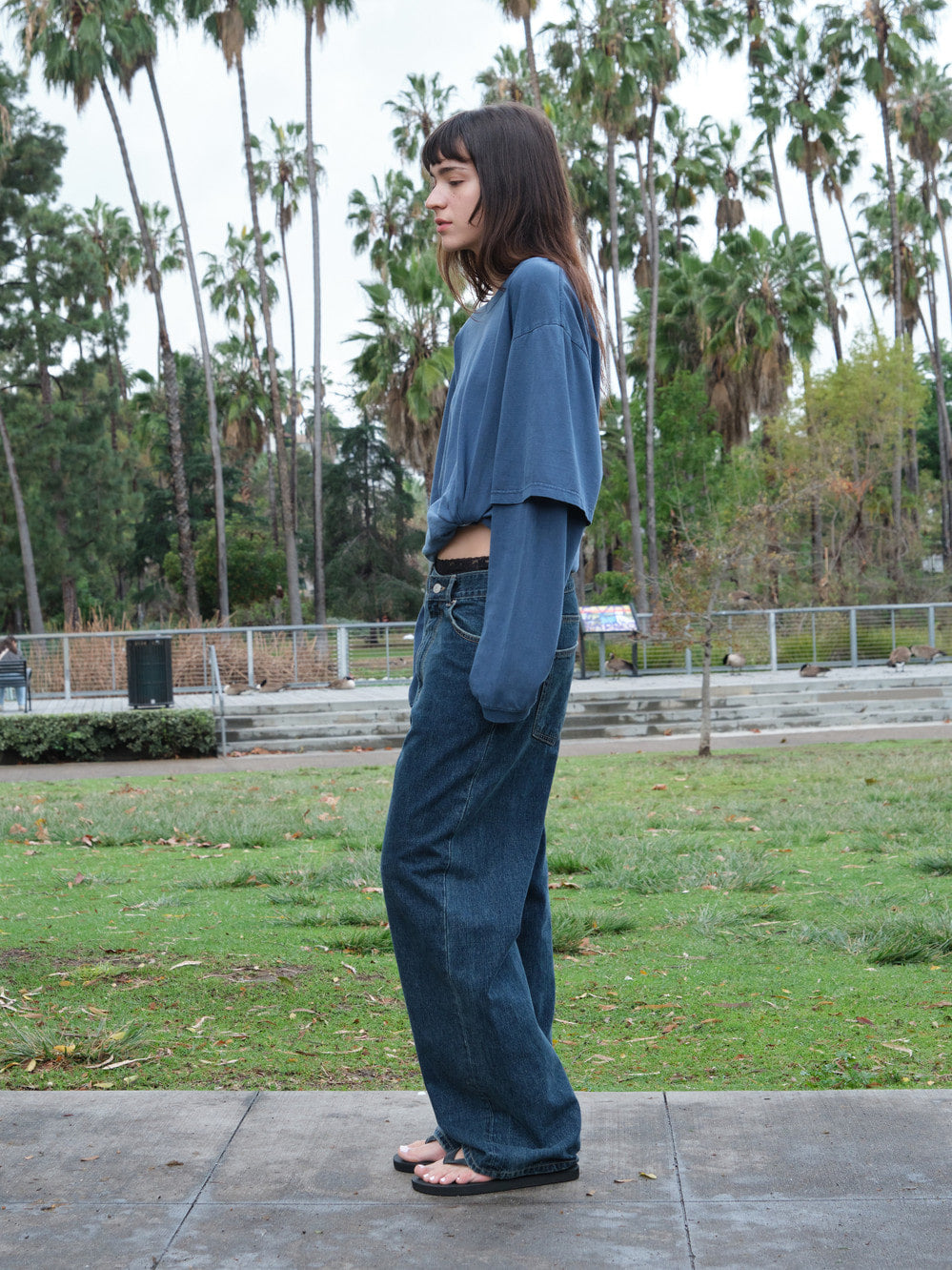 Low Classic Relaxed Loose-Fit Jeans Navy Blue