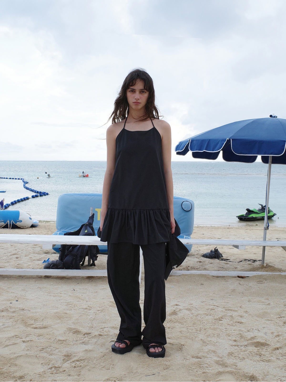 Low Classic Leather String Sandal Black